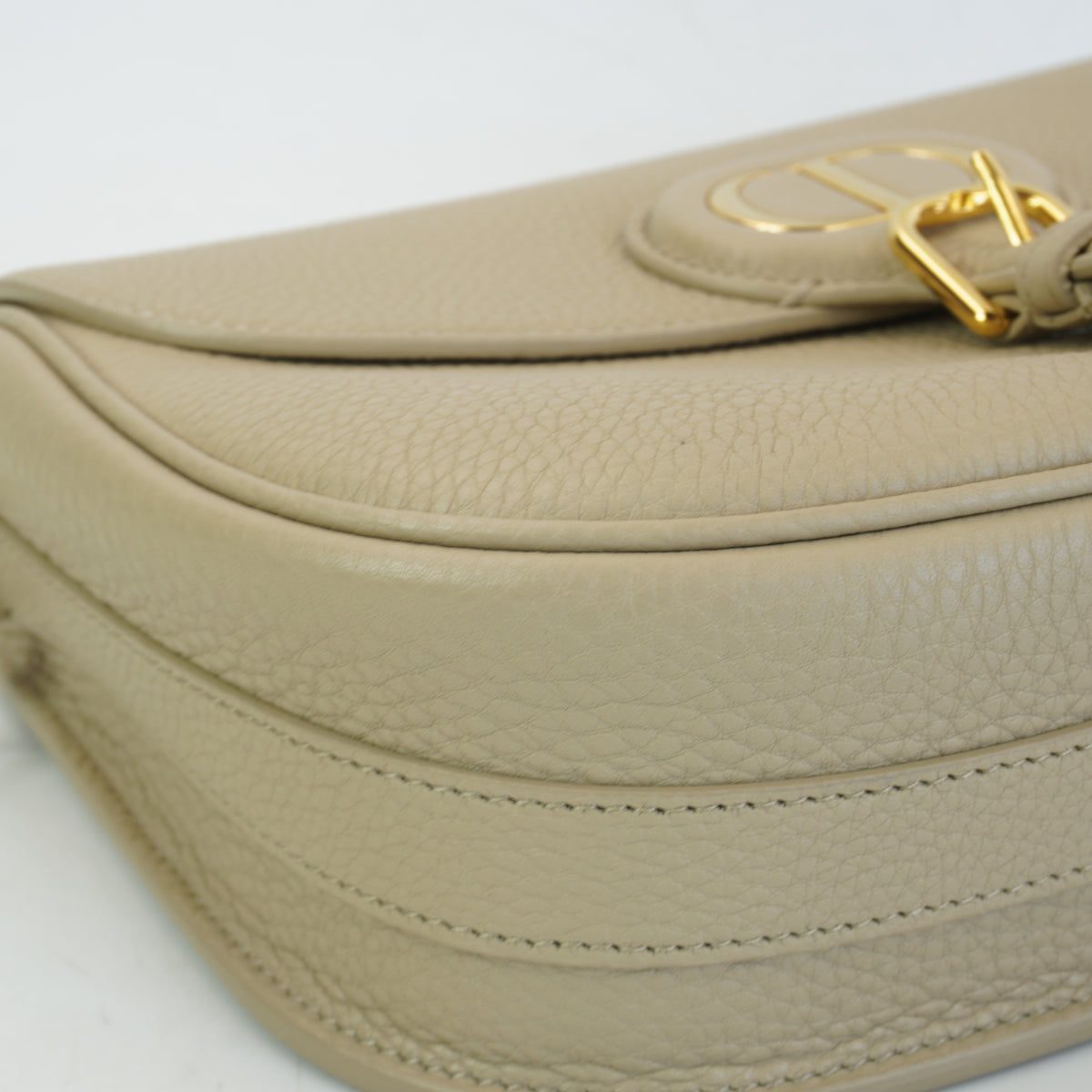 Dior	Bobby Bag GHW Small
