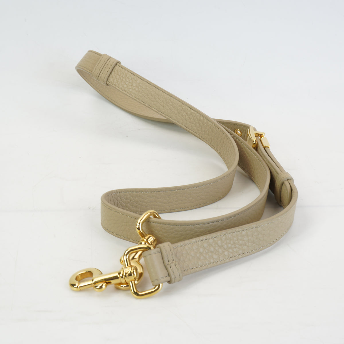 Dior	Bobby Bag GHW Small
