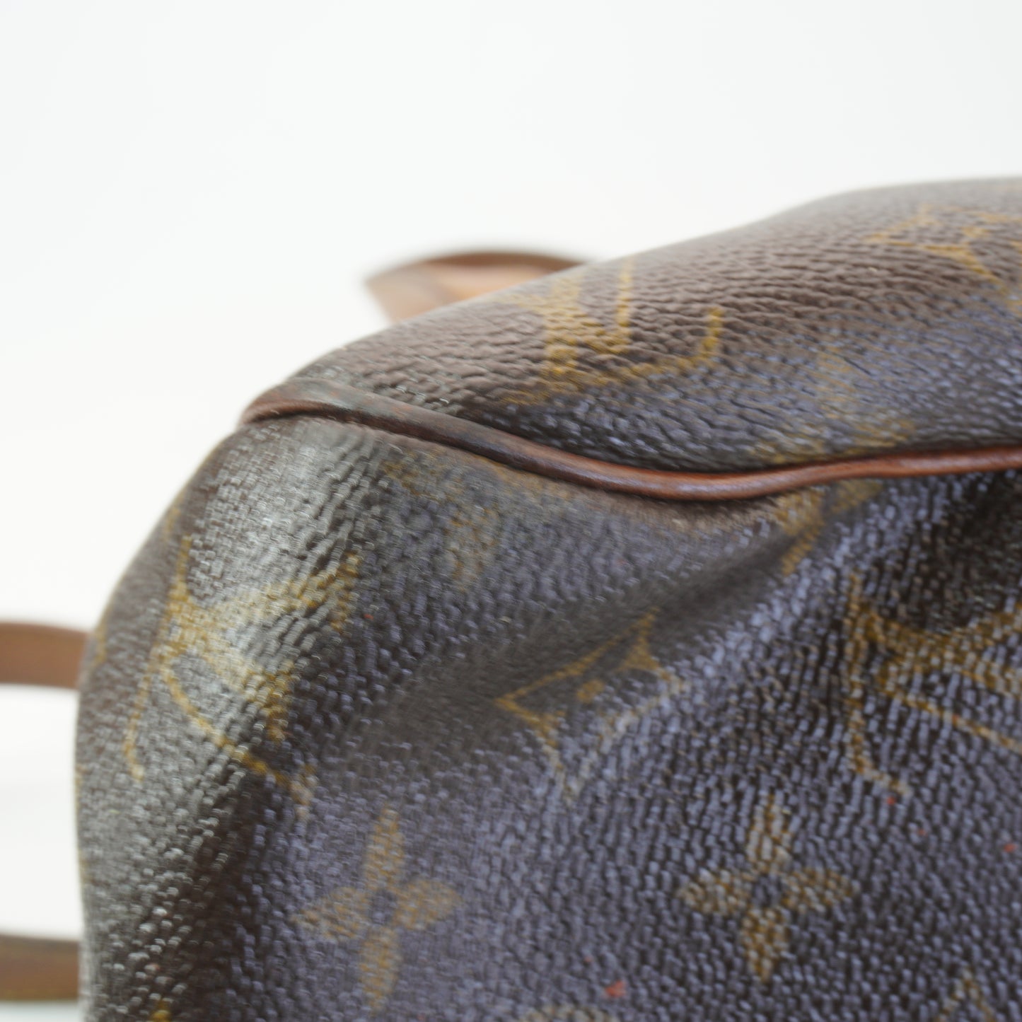 Louis Vuitton	Batignolles Horizontal GHW Large