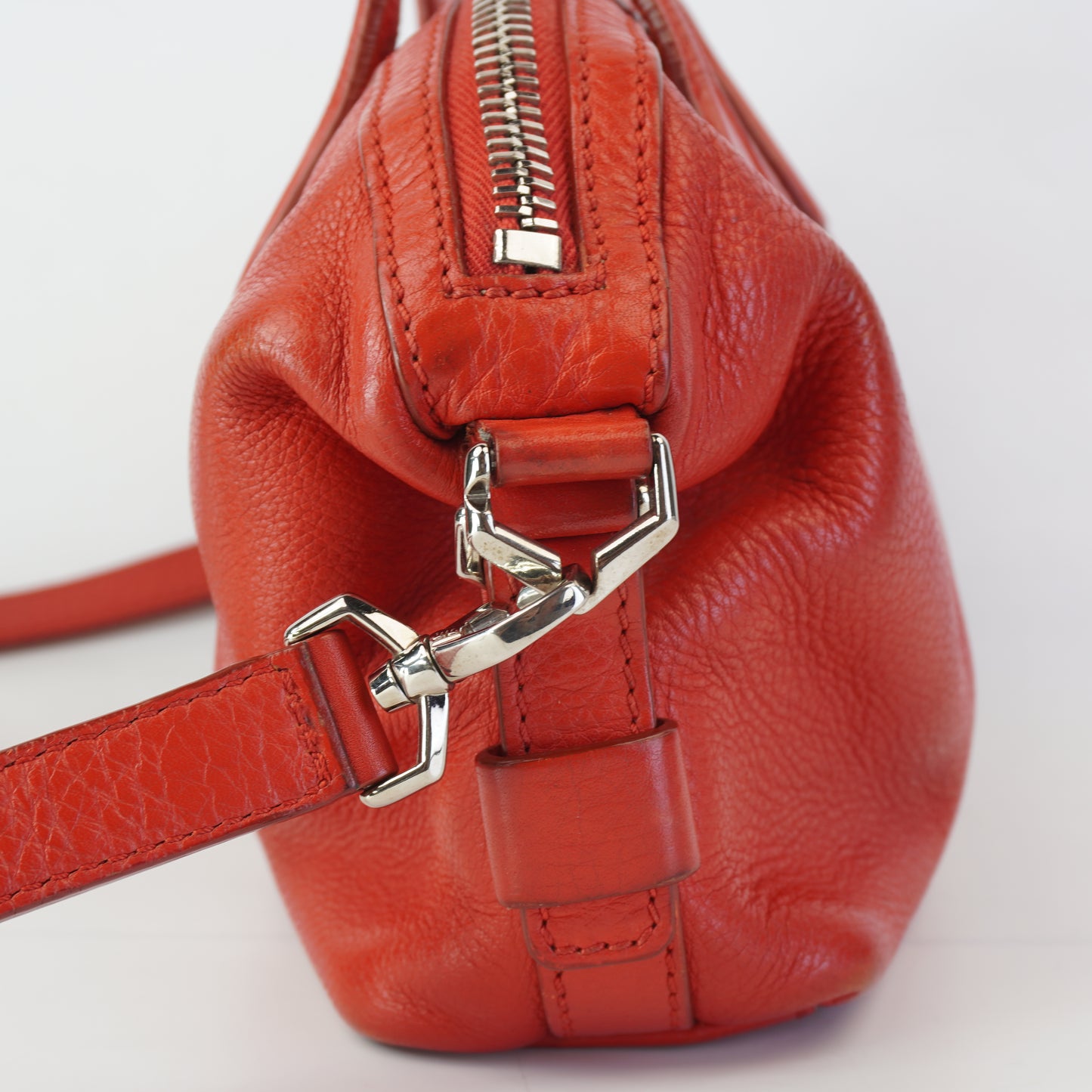 Givenchy Nightingale Red