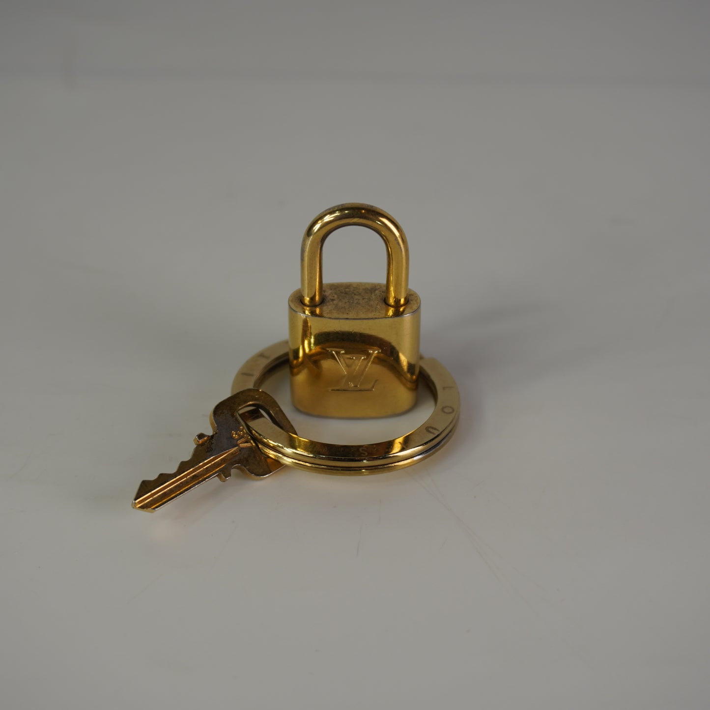 Louis Vuitton City Steamer MM