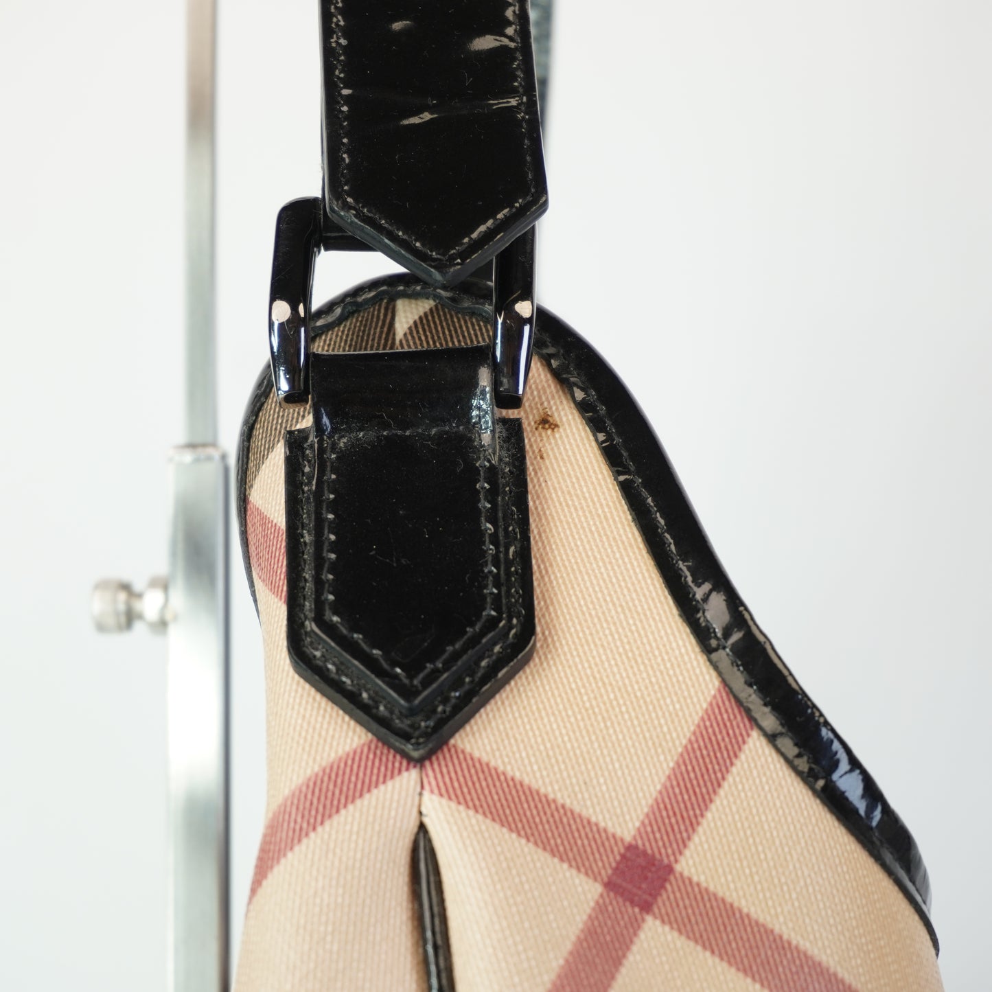 Burberry	Brooke Hobo SHW Medium