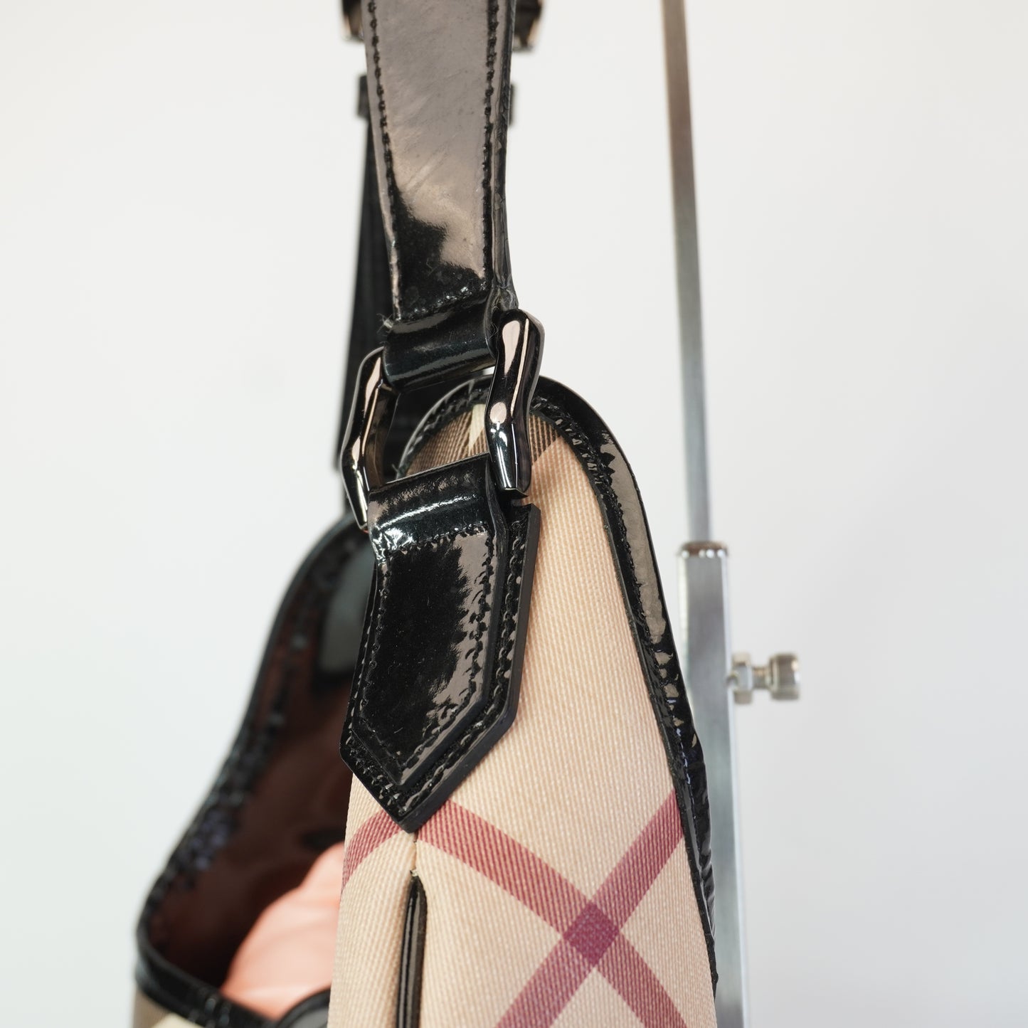 Burberry	Brooke Hobo SHW Medium