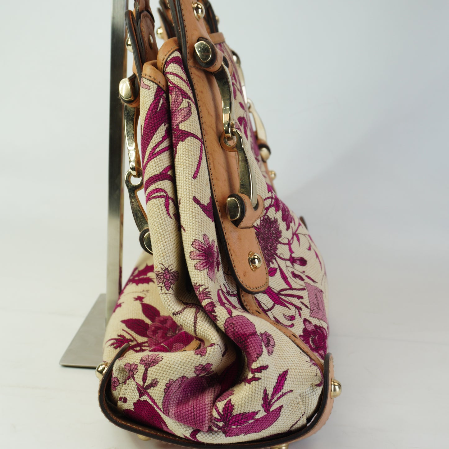 Gucci Pelham Floral Canvas Hobo Bag Medium GHW