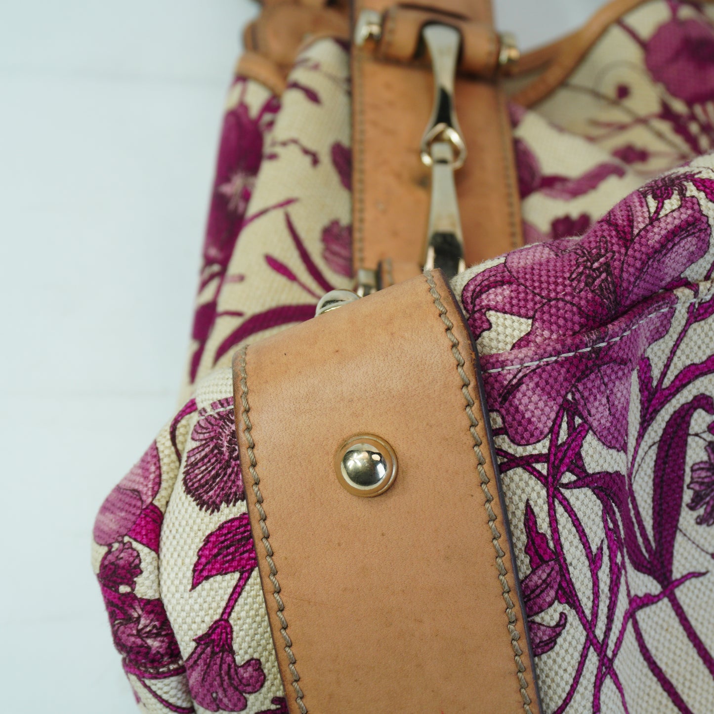 Gucci Pelham Floral Canvas Hobo Bag Medium GHW