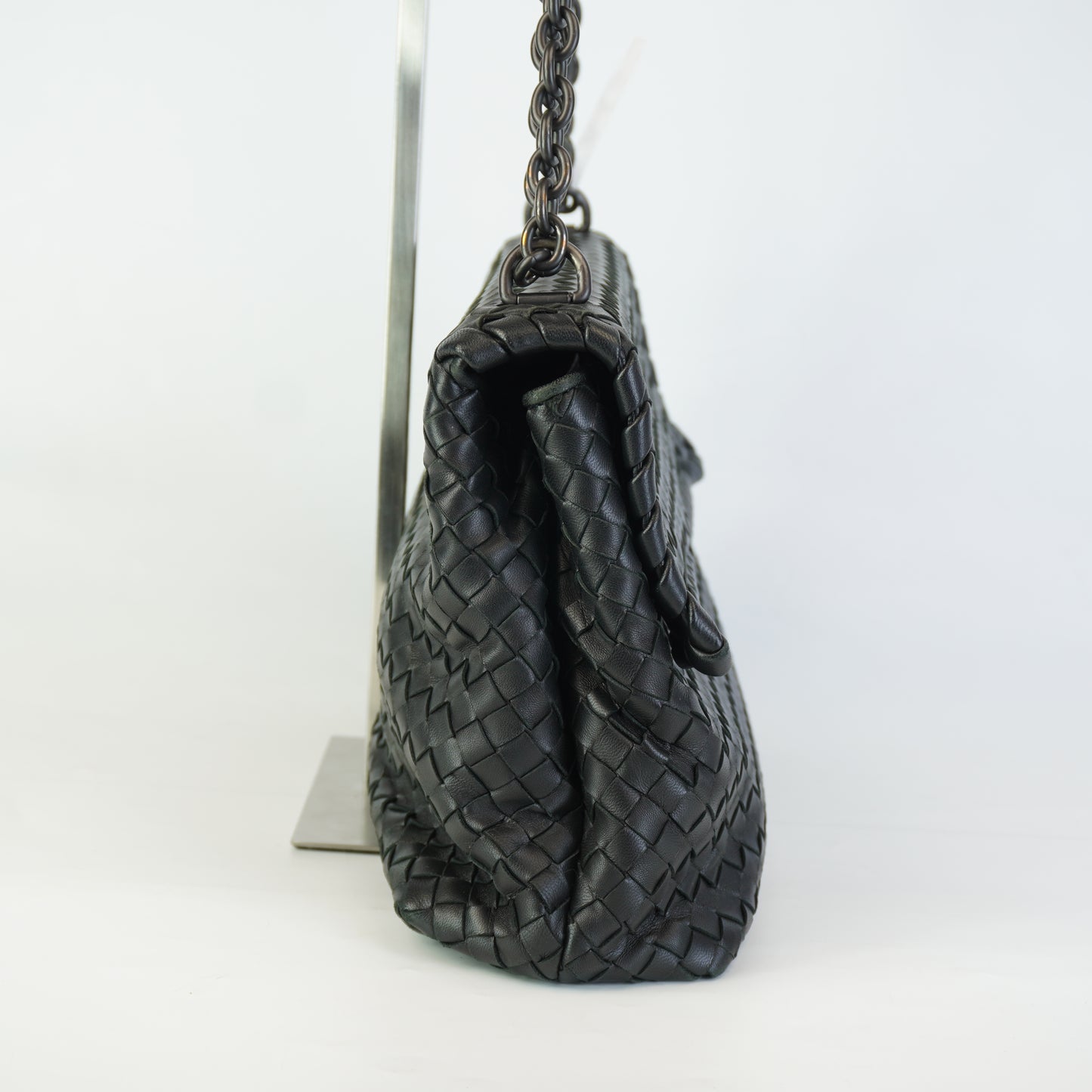 Bottega Veneta Intrecciato Medium Flap Black Bag MHW