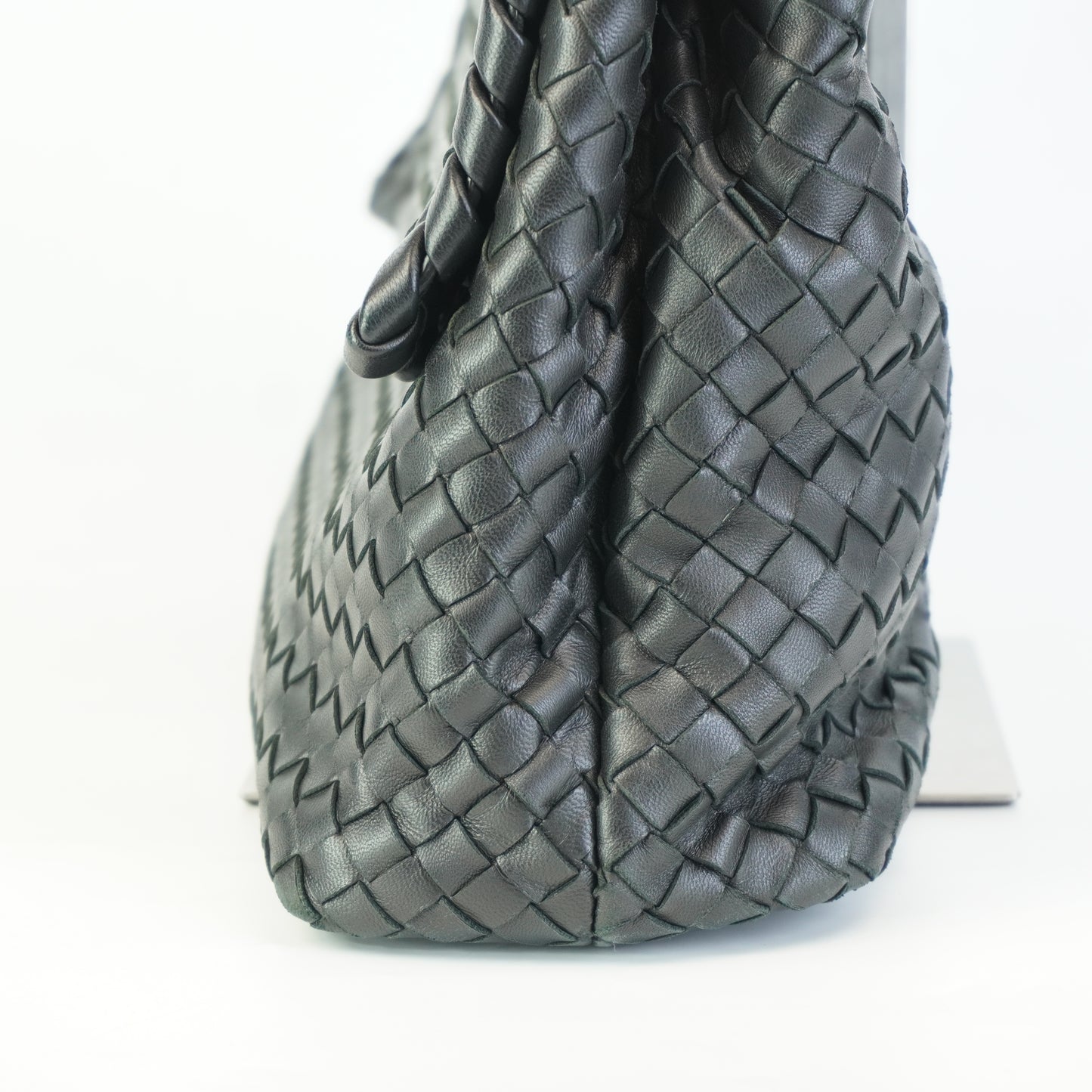 Bottega Veneta Intrecciato Medium Flap Black Bag MHW