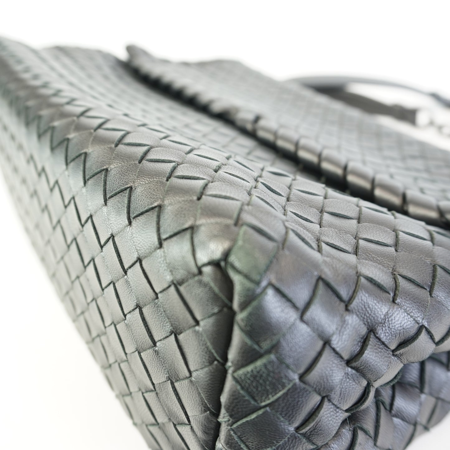Bottega Veneta Intrecciato Medium Flap Black Bag MHW