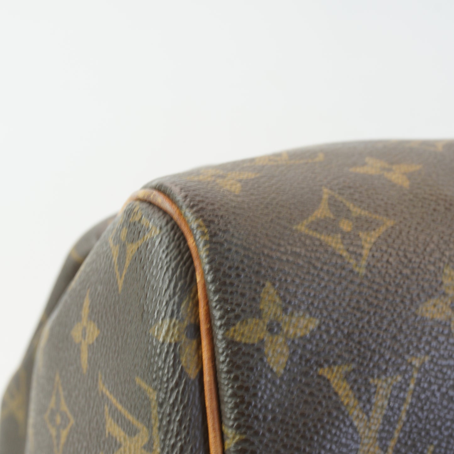 Louis Vuitton	Speedy 30 GHW