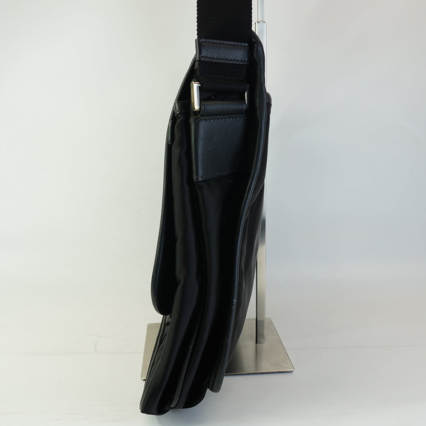Prada Tessuto Nylon Saffiano Lether Messenger Black Bag Medium SHW