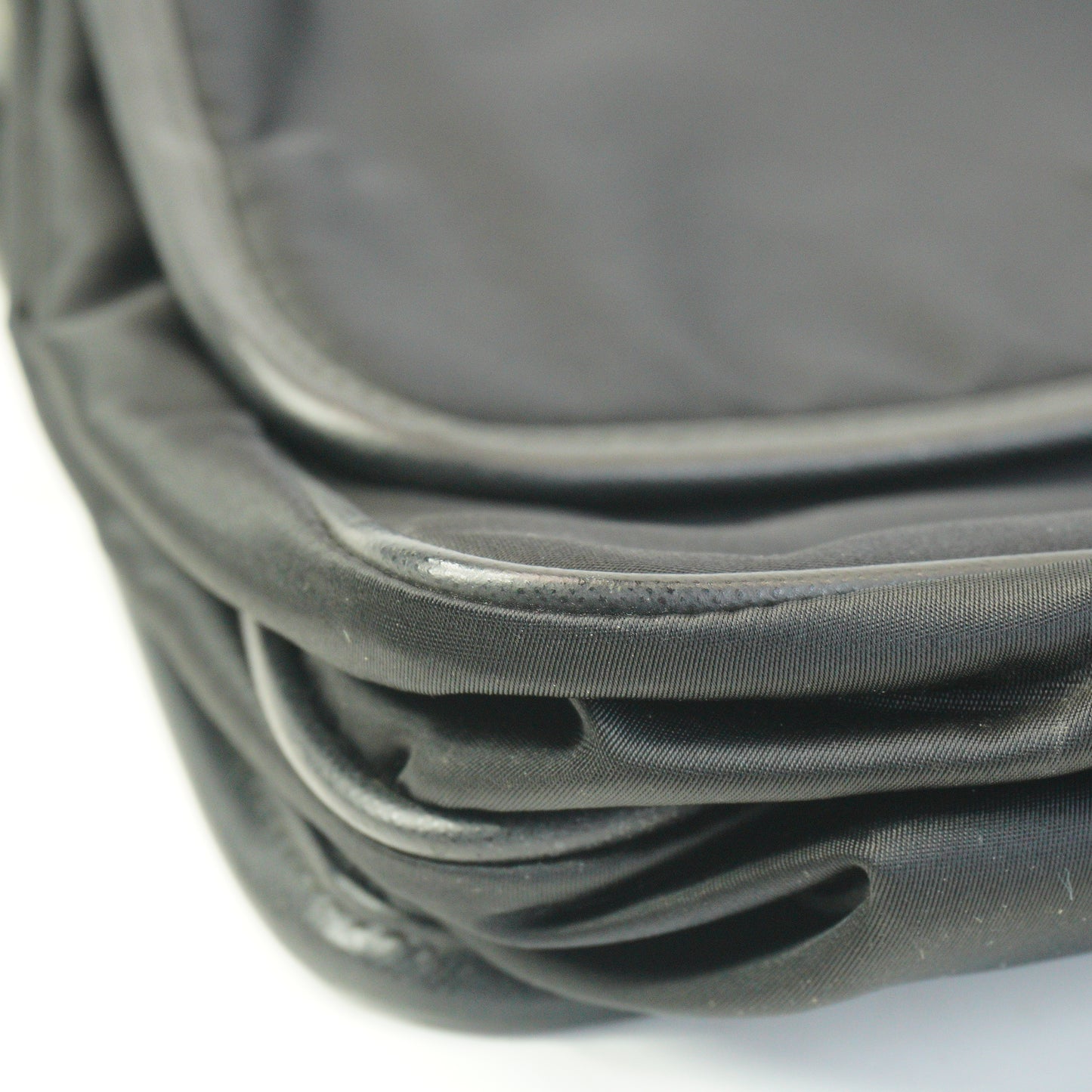 Prada Tessuto Nylon Saffiano Lether Messenger Black Bag Medium SHW