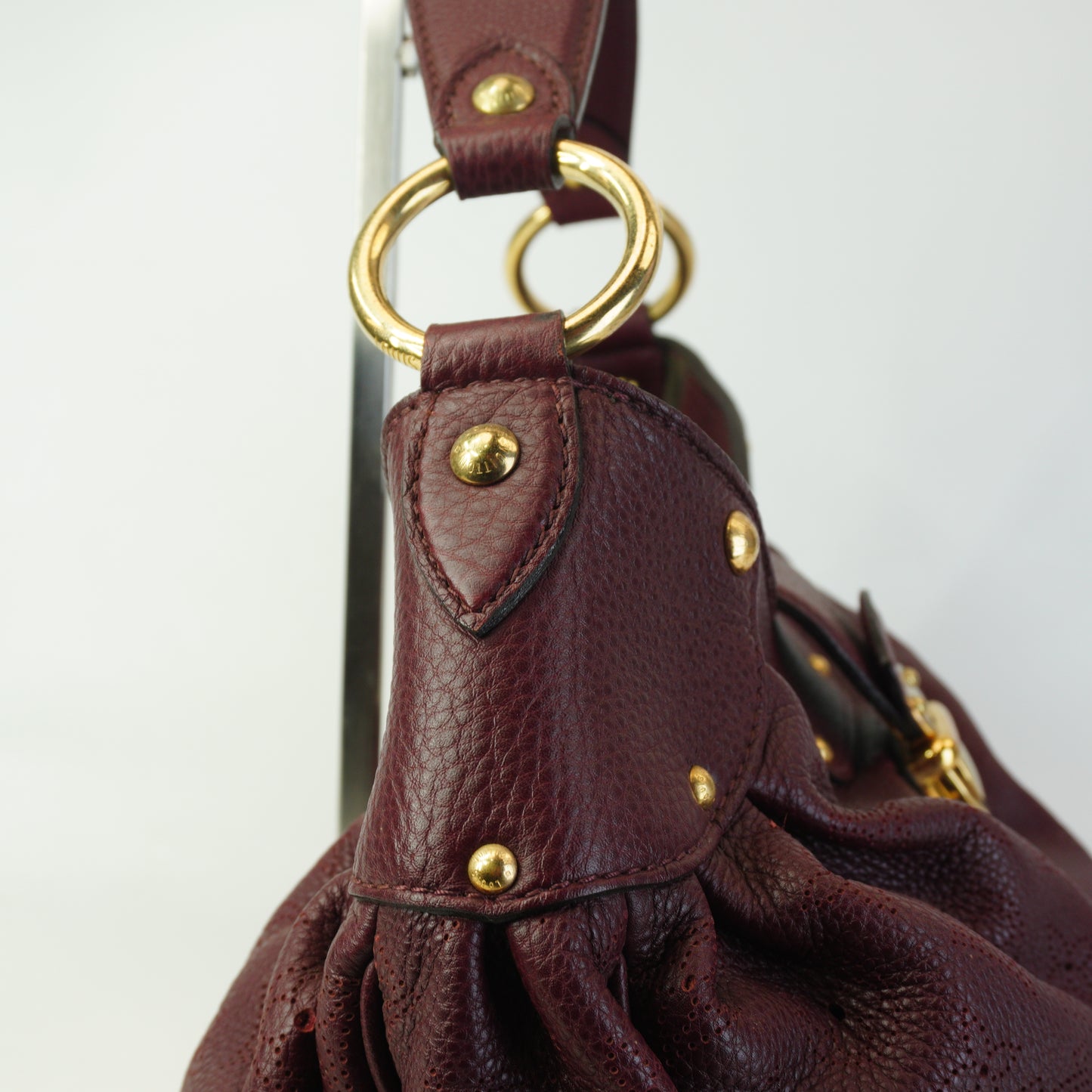 Louis Vuitton	Mahina Solor PM Bag Burgundy Large GHW