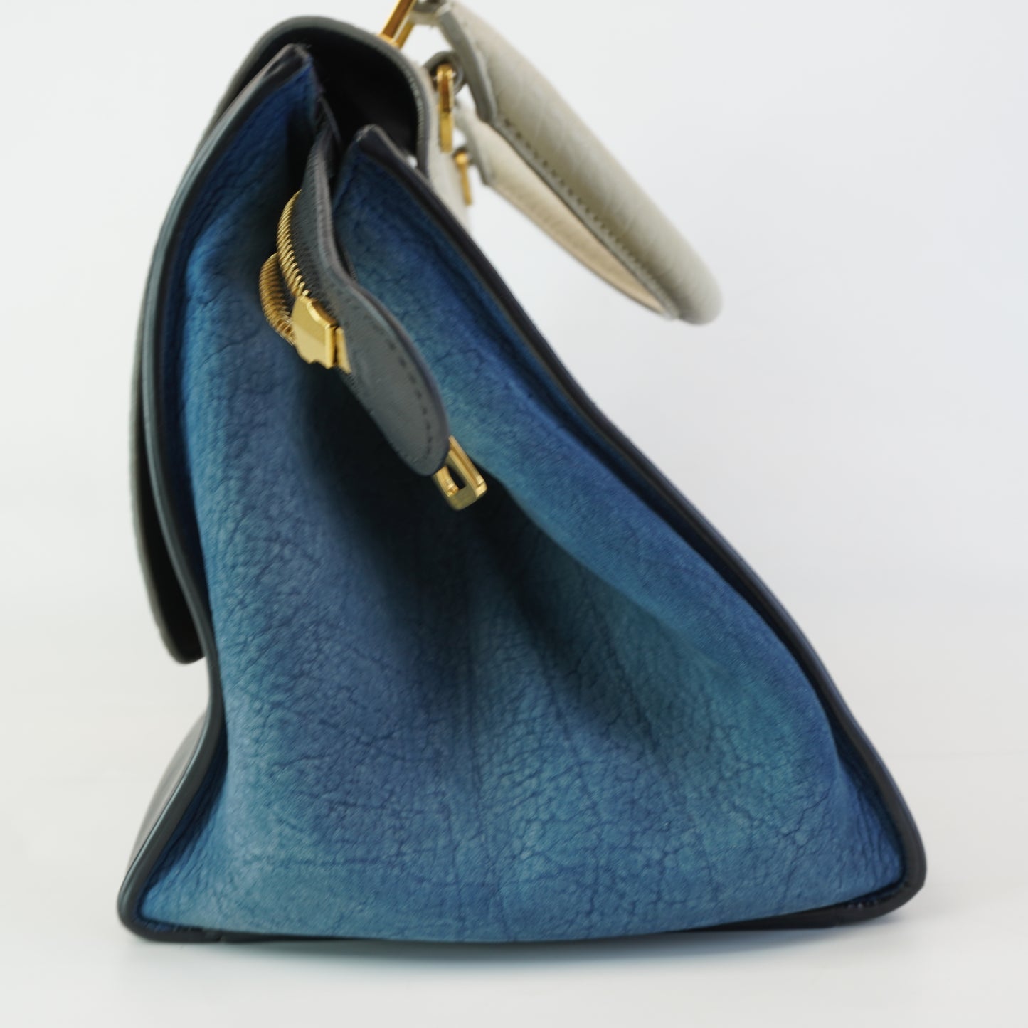 Celine Trapeze