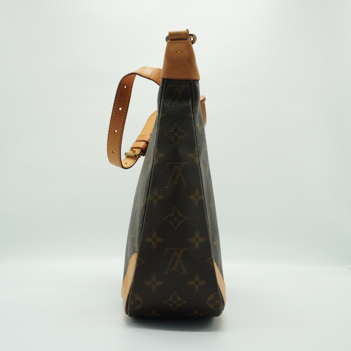 Louis Vuitton Boulogne Monogram Medium GHW