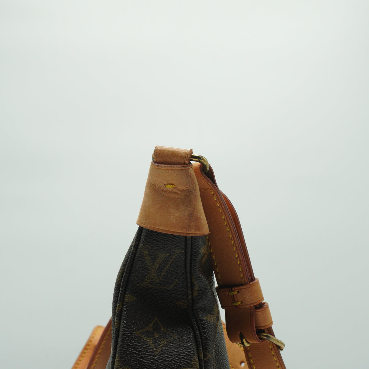 Louis Vuitton Boulogne Monogram Medium GHW