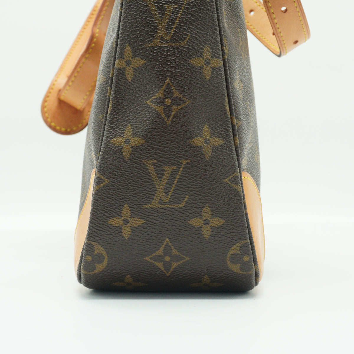 Louis Vuitton Boulogne Monogram Medium GHW