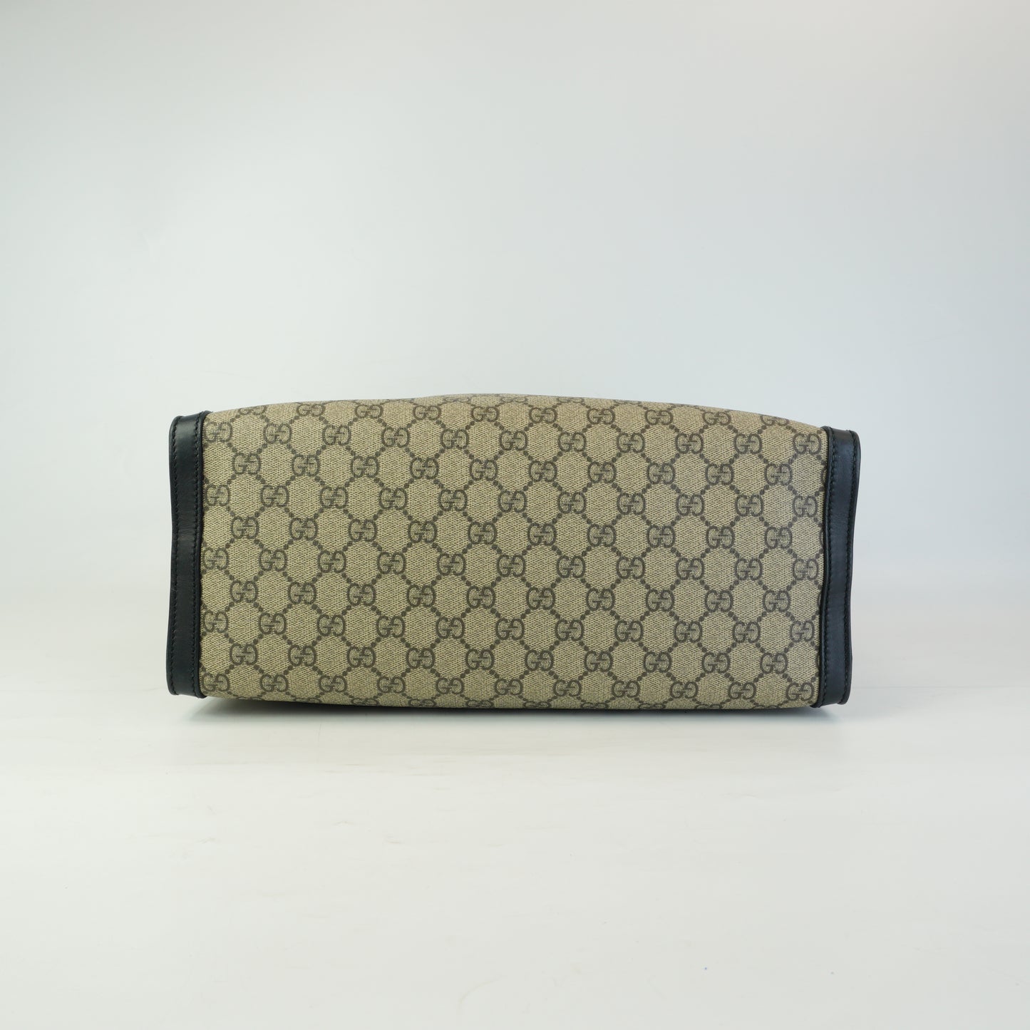 Gucci	GG Supreme Padlock Black Trims Large GHW