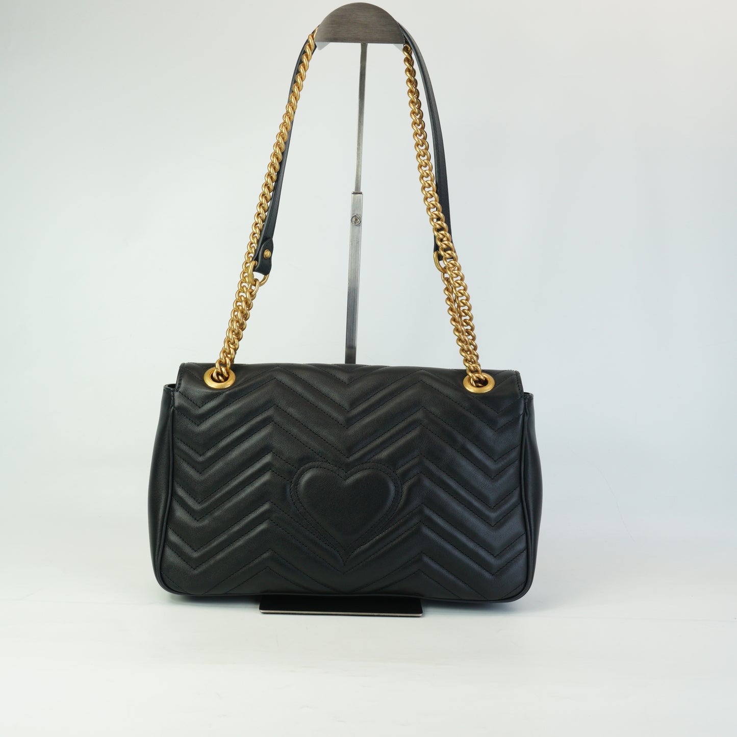 Gucci	GG Marmont Matelasse Medium Black GHW
