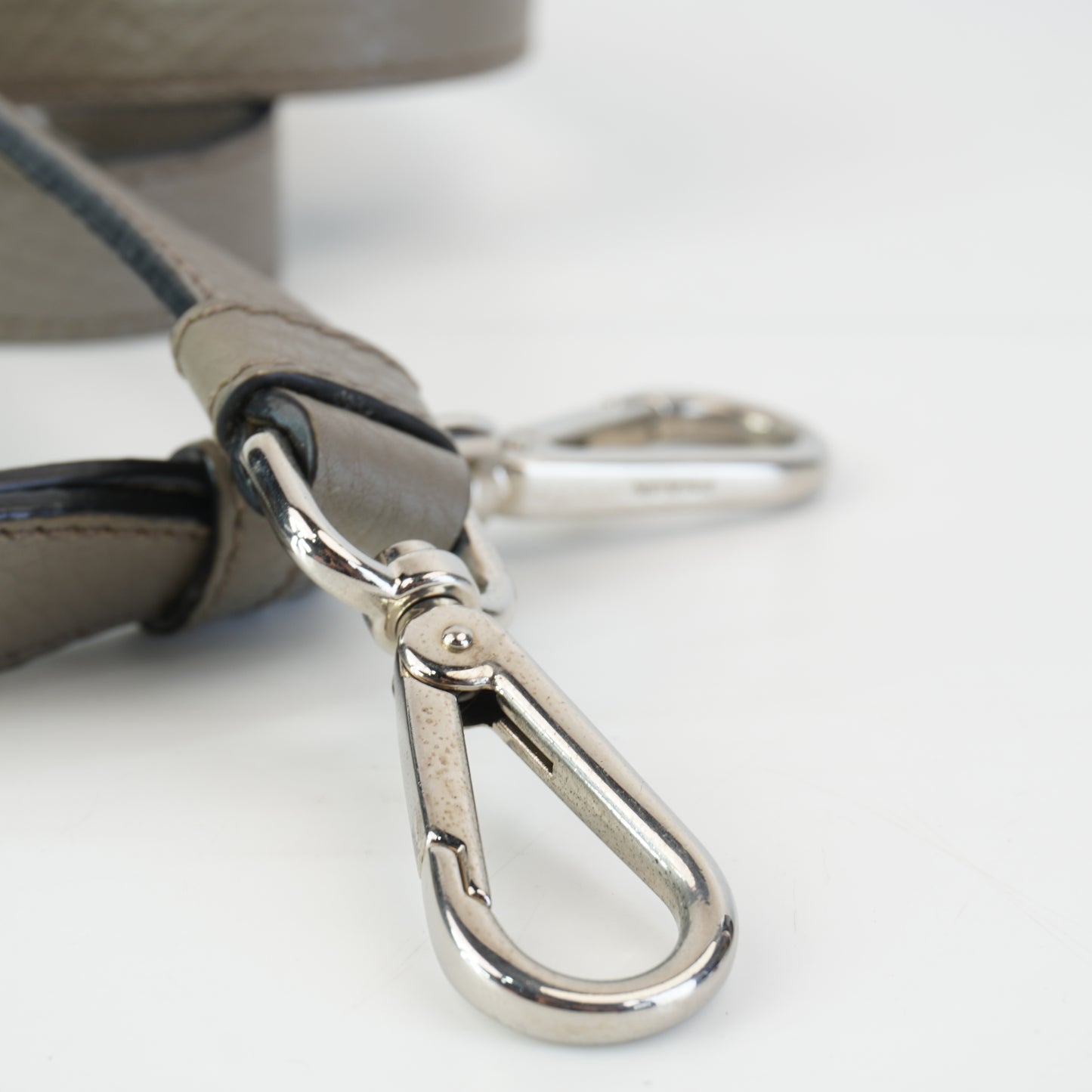 Prada Vitello Daino Bauletto