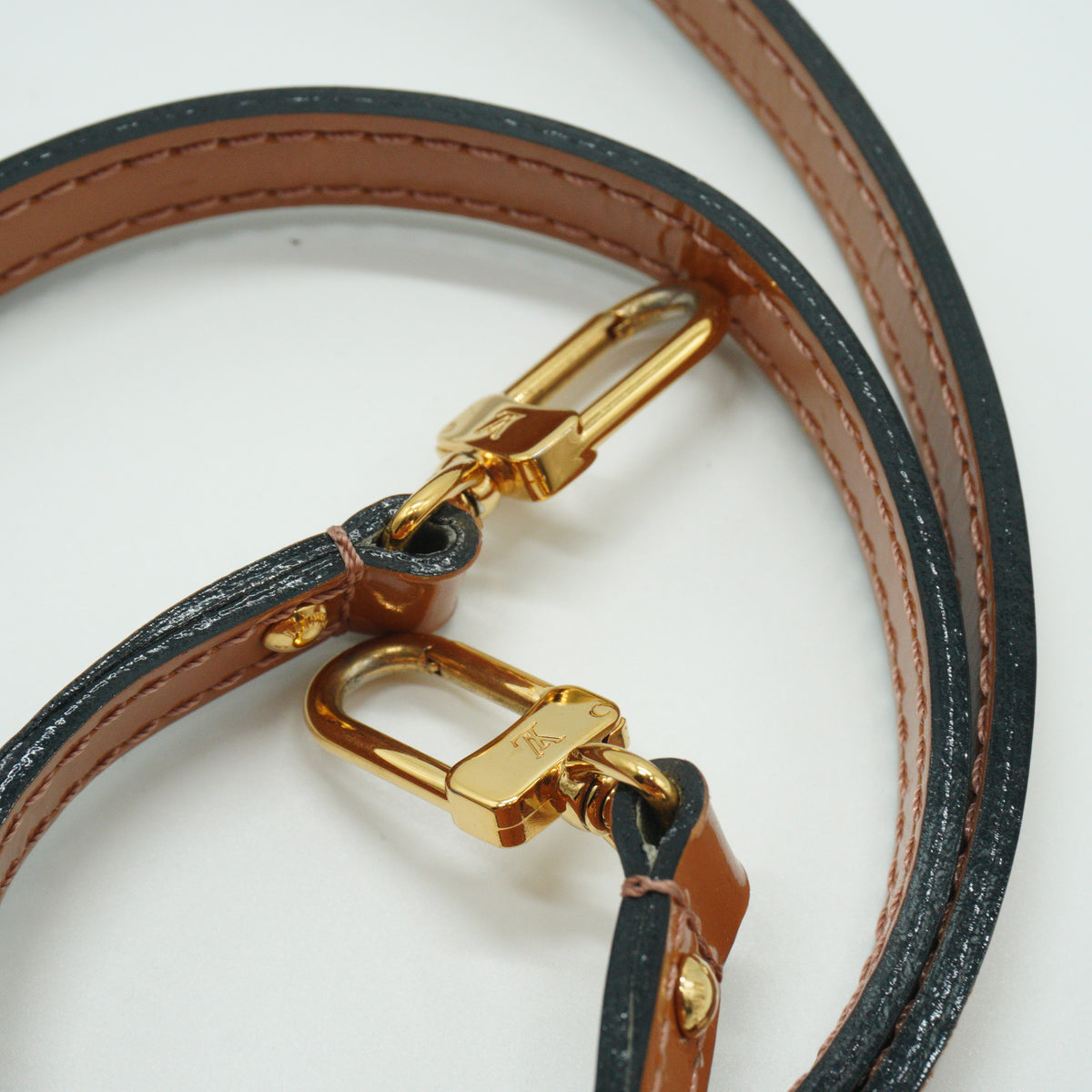 Louis Vuitton Monogram Vernis Alma BB Small Mustard GHW