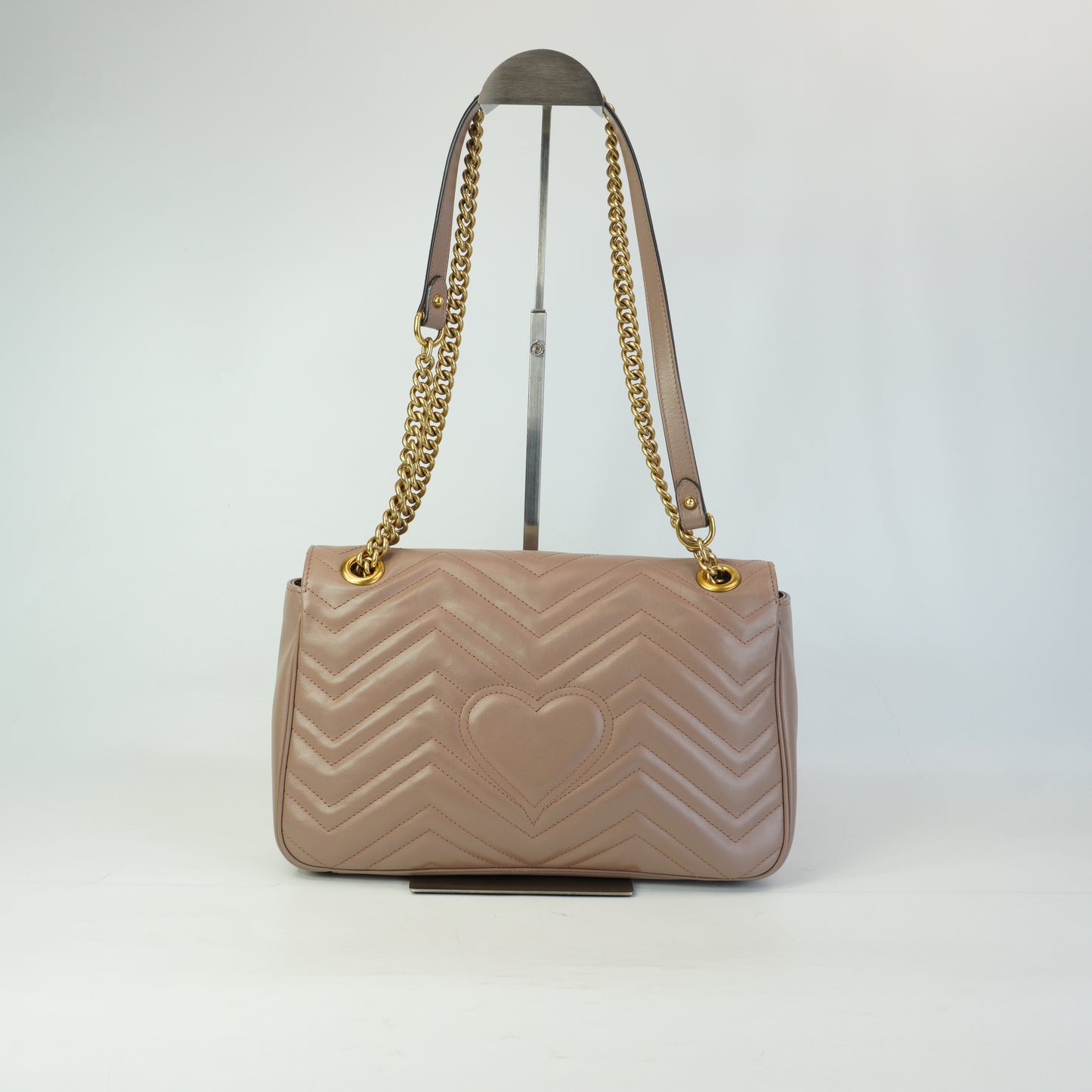 Gucci	GG Marmont Matelasse Medium Beige GHW