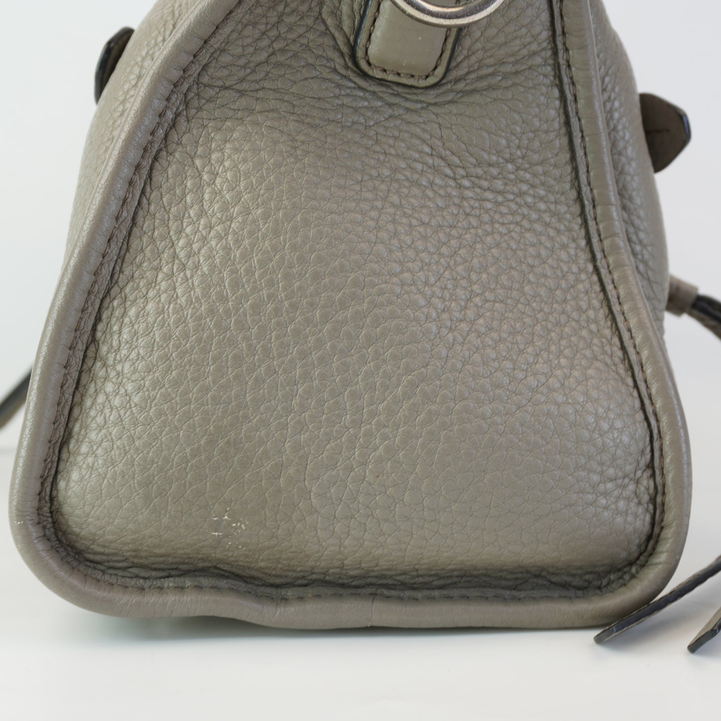 Prada Vitello Daino Bauletto