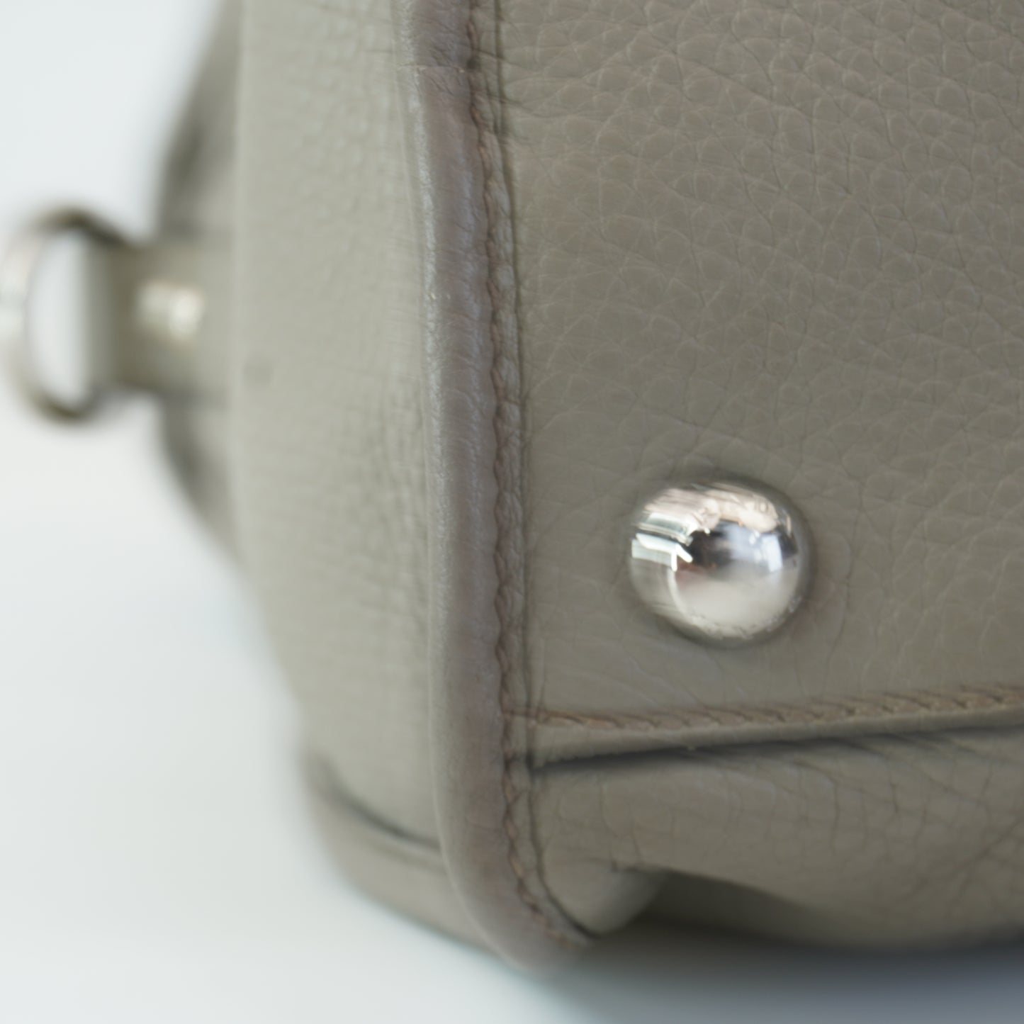 Prada Vitello Daino Bauletto