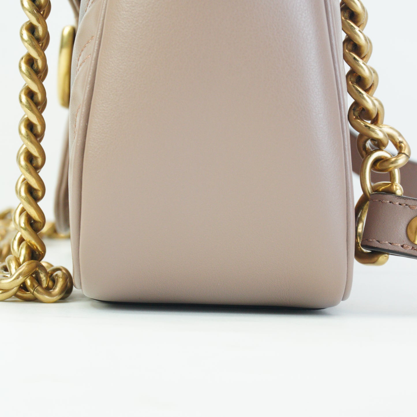 Gucci	GG Marmont Matelasse SmallBeige GHW