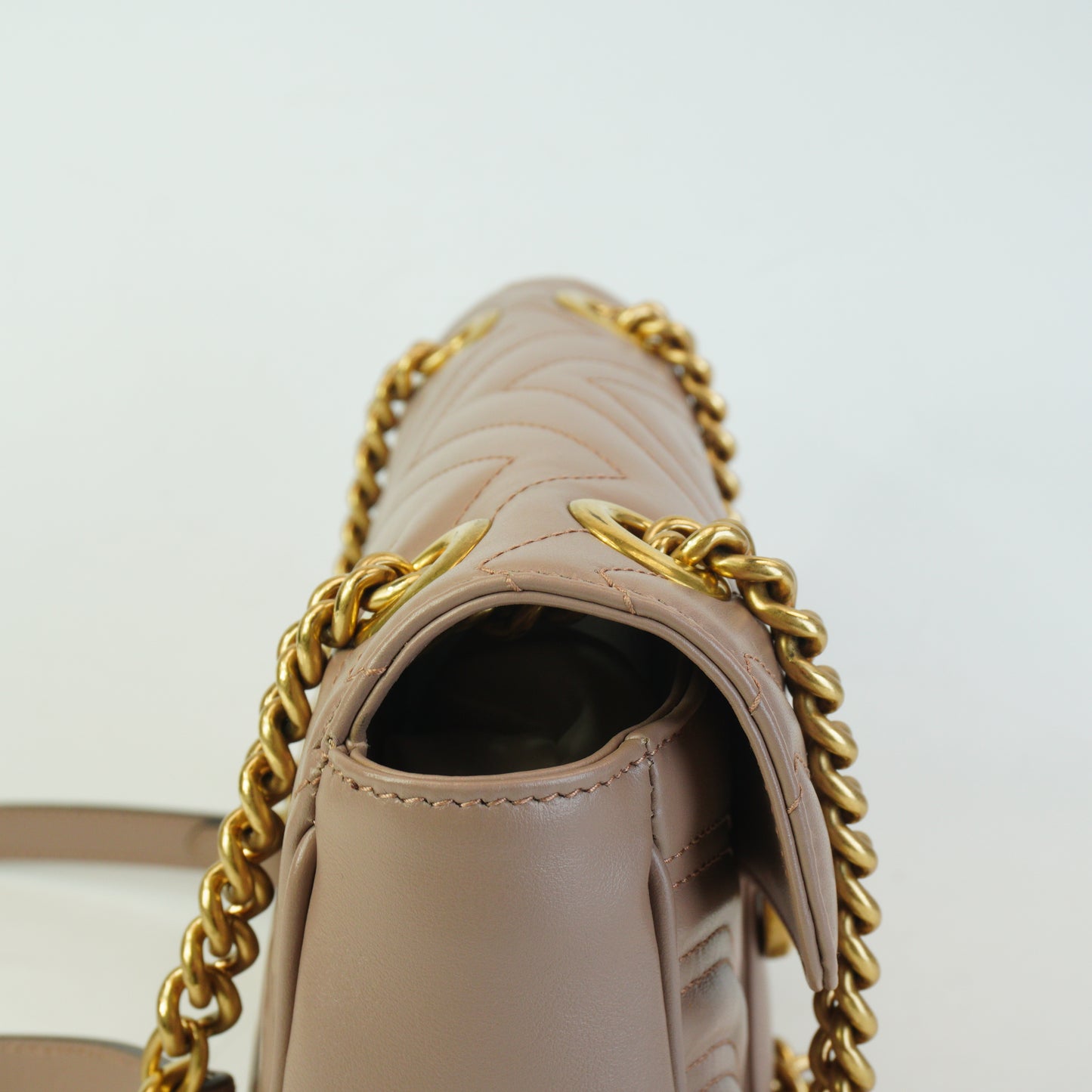 Gucci	GG Marmont Matelasse SmallBeige GHW