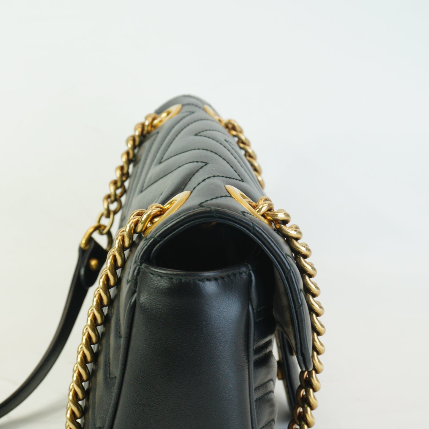 Gucci	GG Marmont Matelasse Small Black GHW