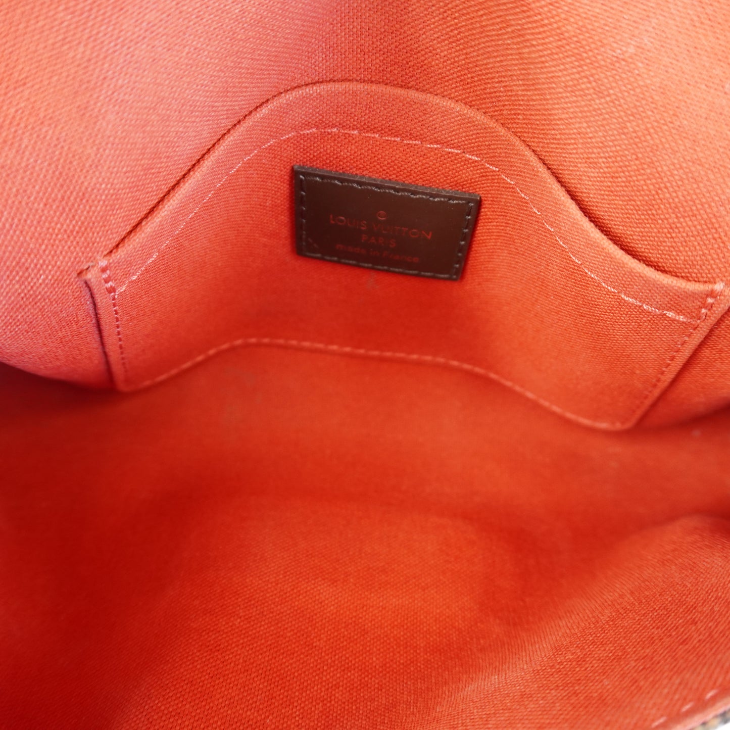 Louis Vuitton	Favorite DE