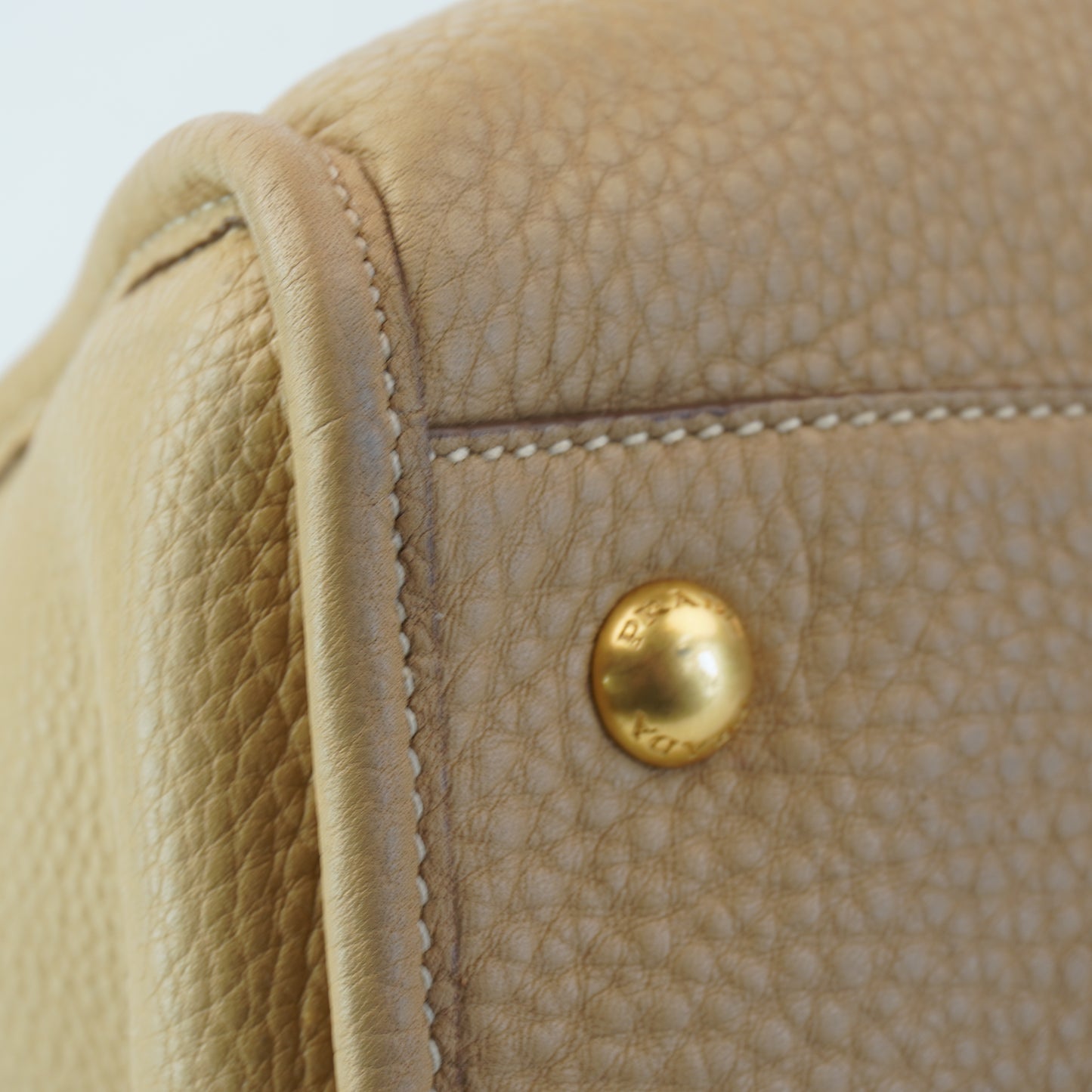 Prada Vitello Daino Beige