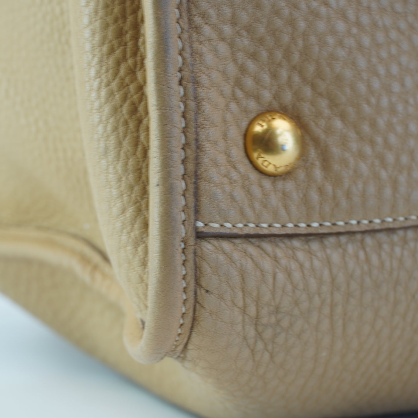 Prada Vitello Daino Beige