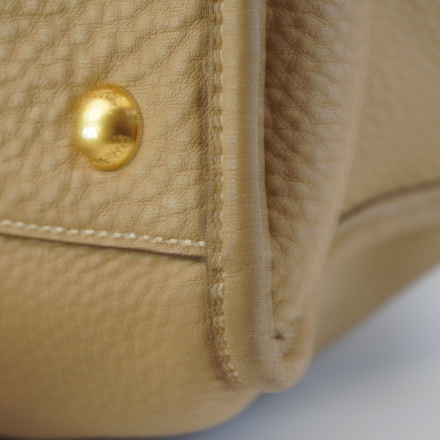 Prada Vitello Daino Beige