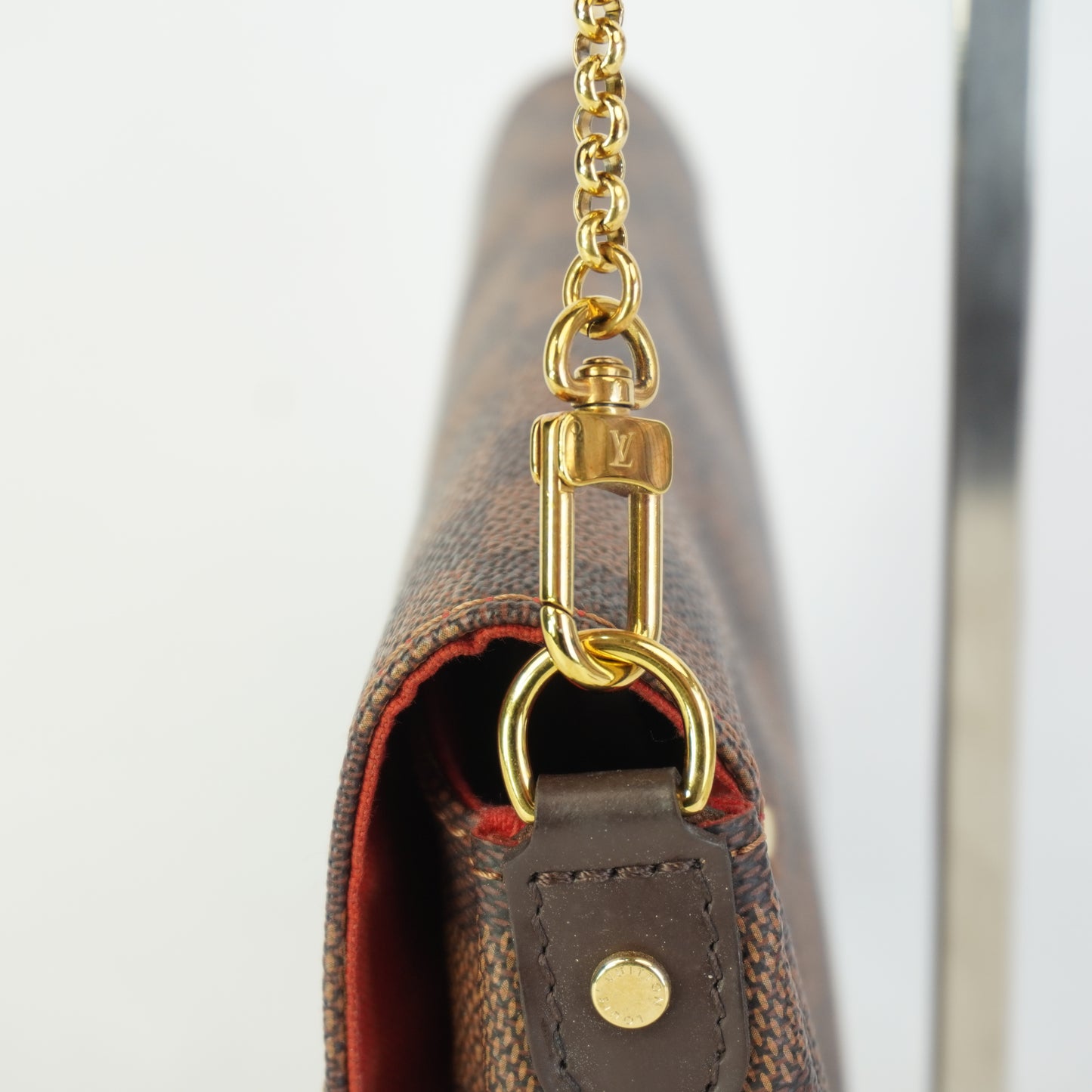 Louis Vuitton	Favorite DE
