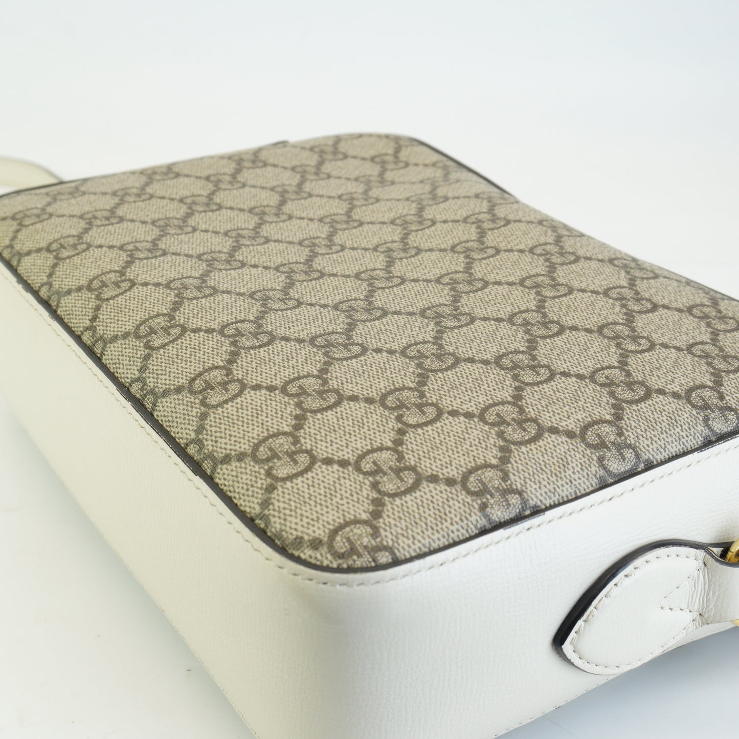 Gucci	Horsebit 1955 Camera Bag White Trims Small GHW