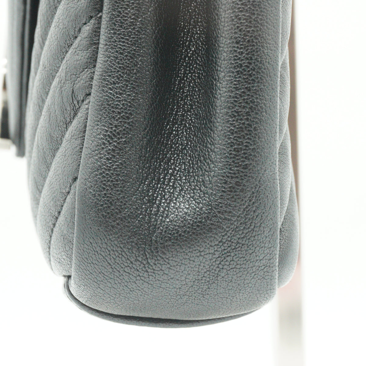 YSL Saint Laurent Chevron Shoulder Bag Black Small MHW