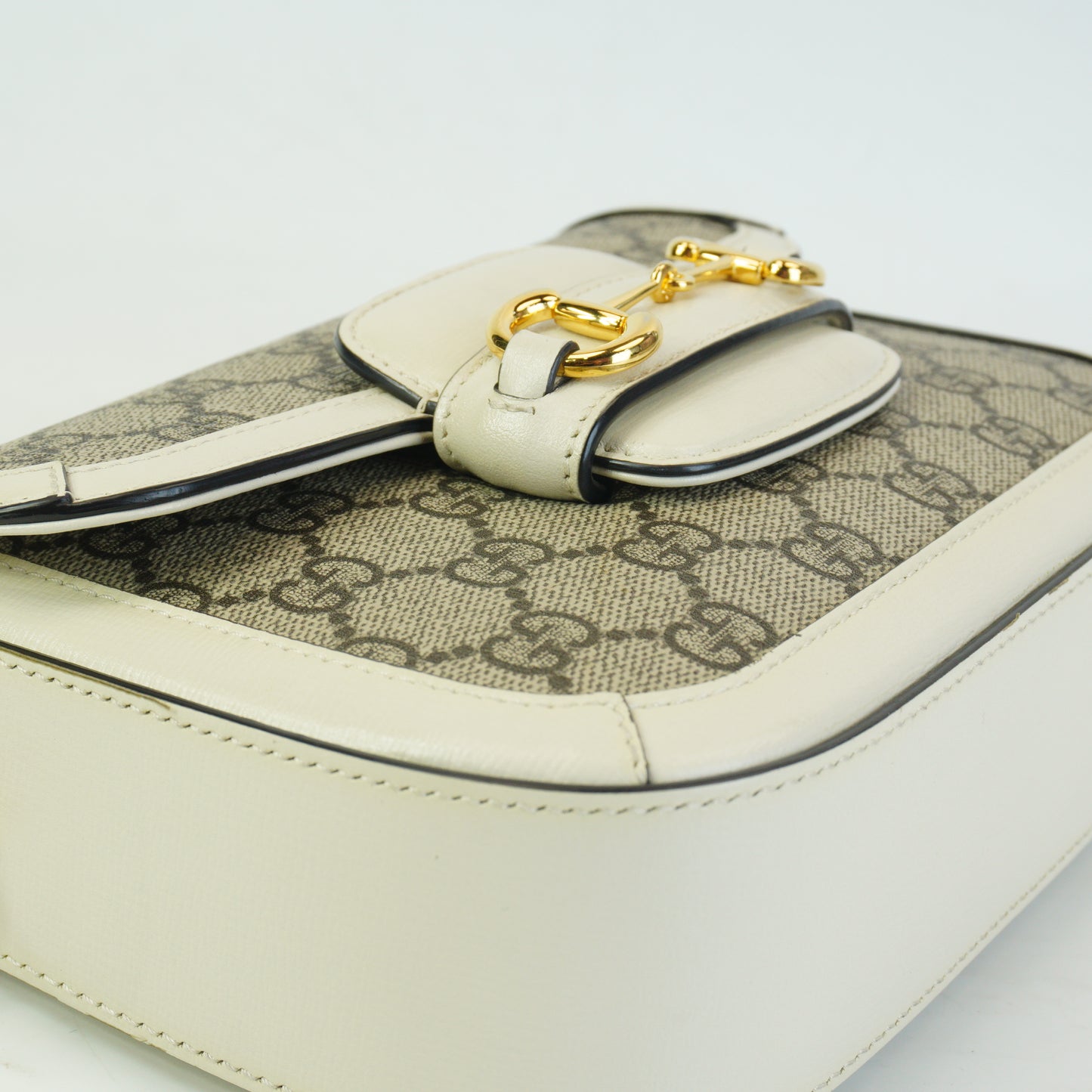 Gucci	Horsebit 1955 White Trims Mini GHW
