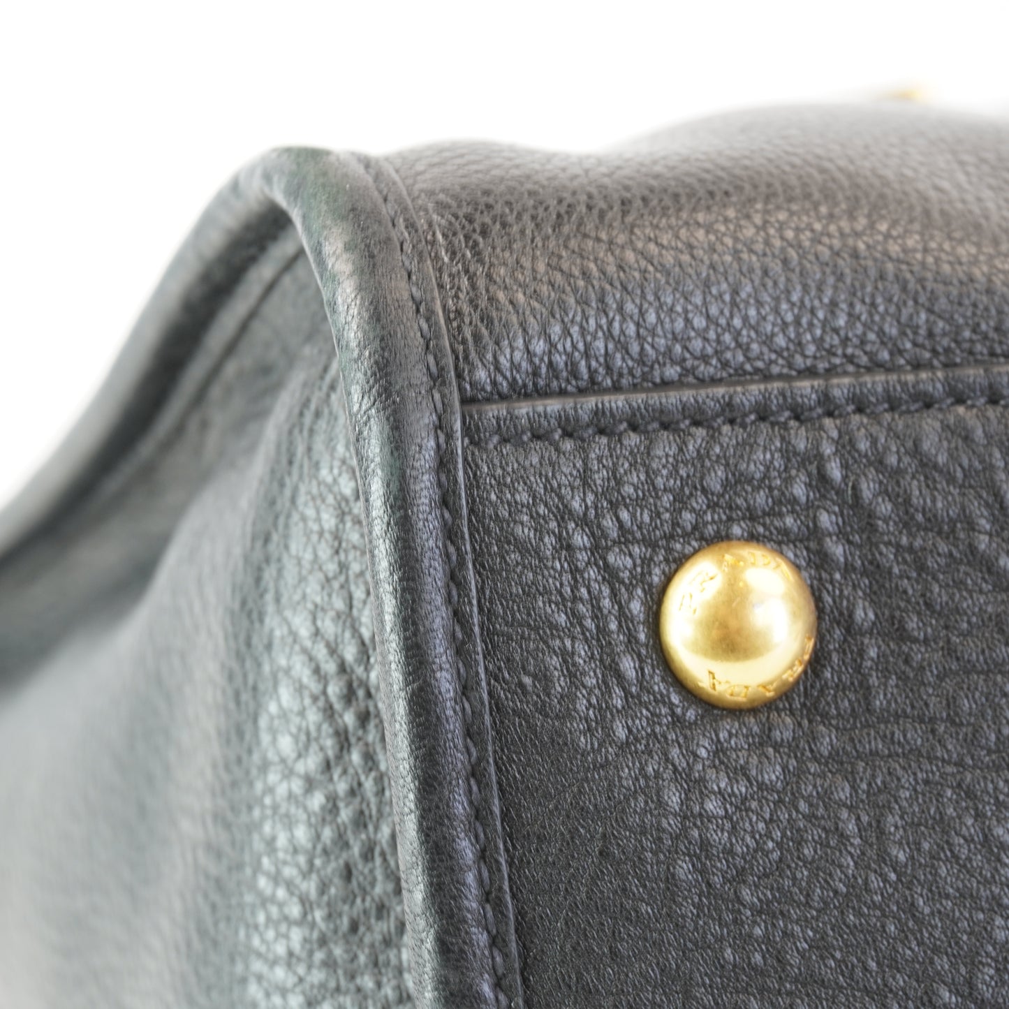 Prada Vitello Daino Bauletto