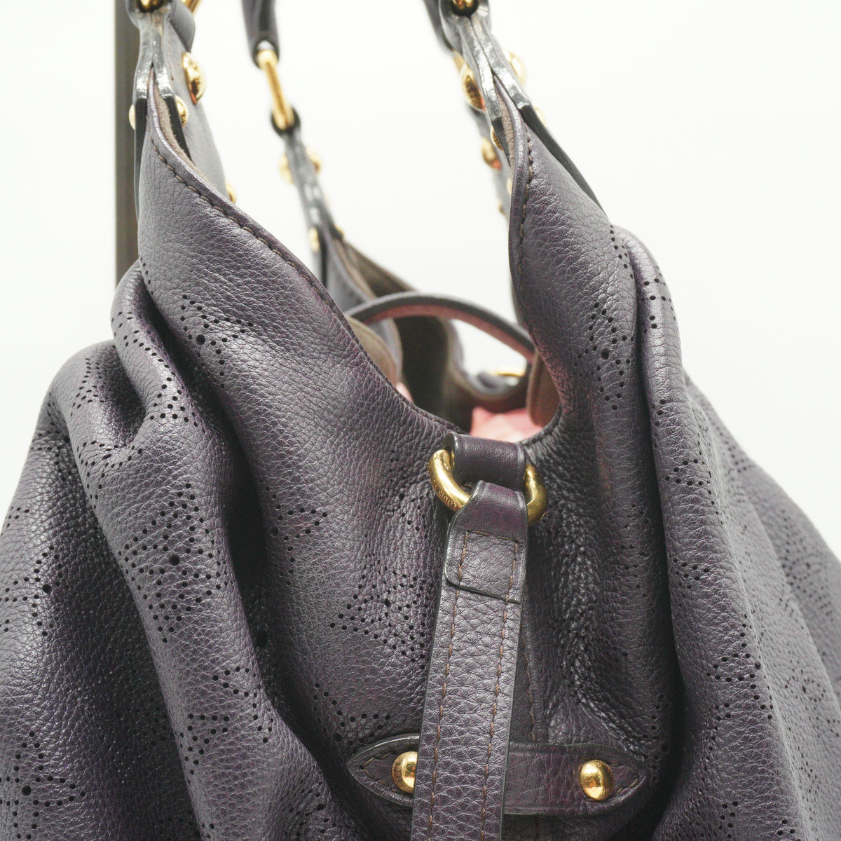 Louis Vuitton Oursin Monogram Large Mahina Leather Purple Hobo GHW
