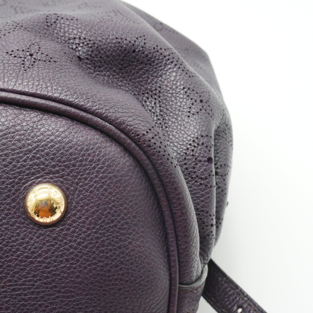 Louis Vuitton Oursin Monogram Large Mahina Leather Purple Hobo GHW