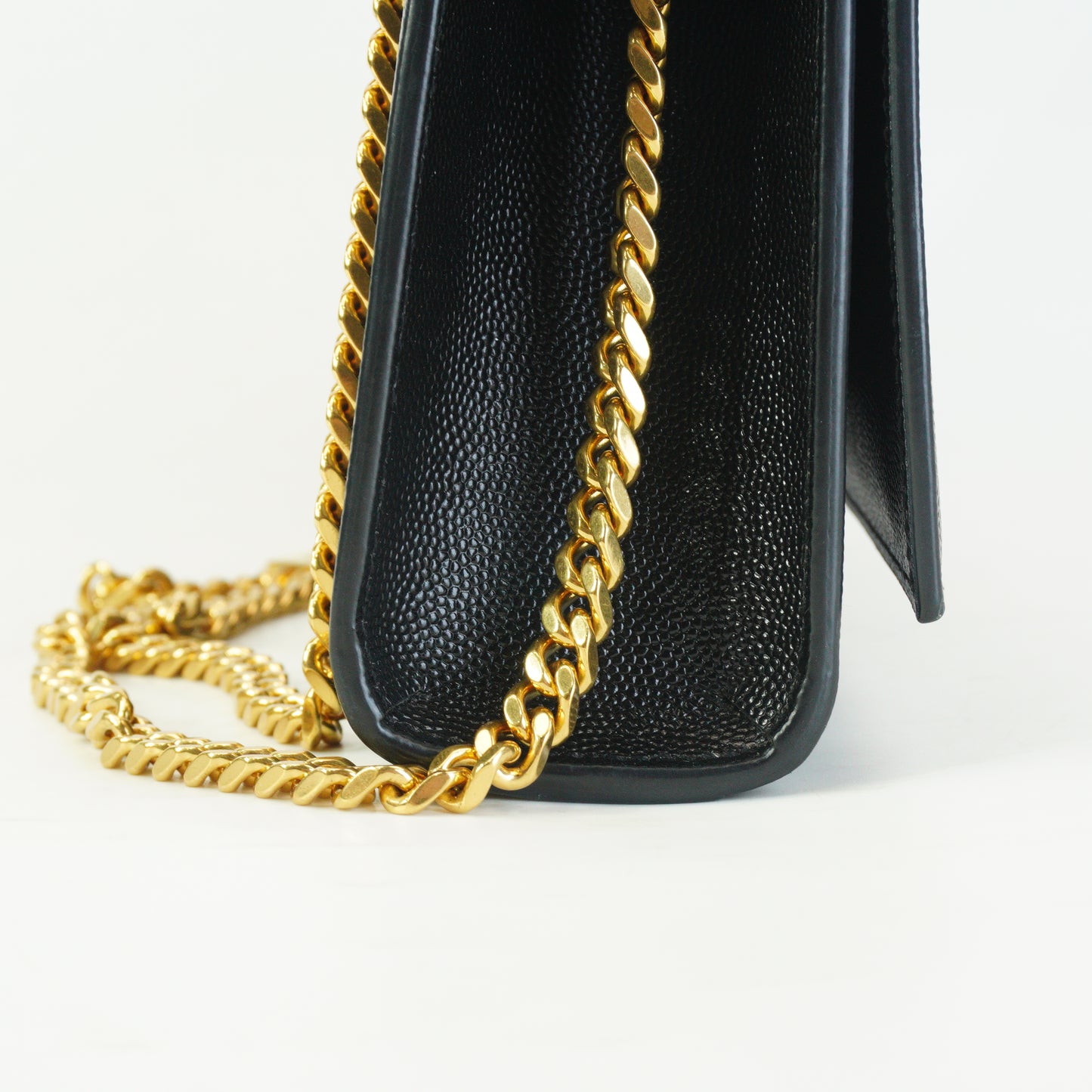 YSL	Kate Medium Black GHW