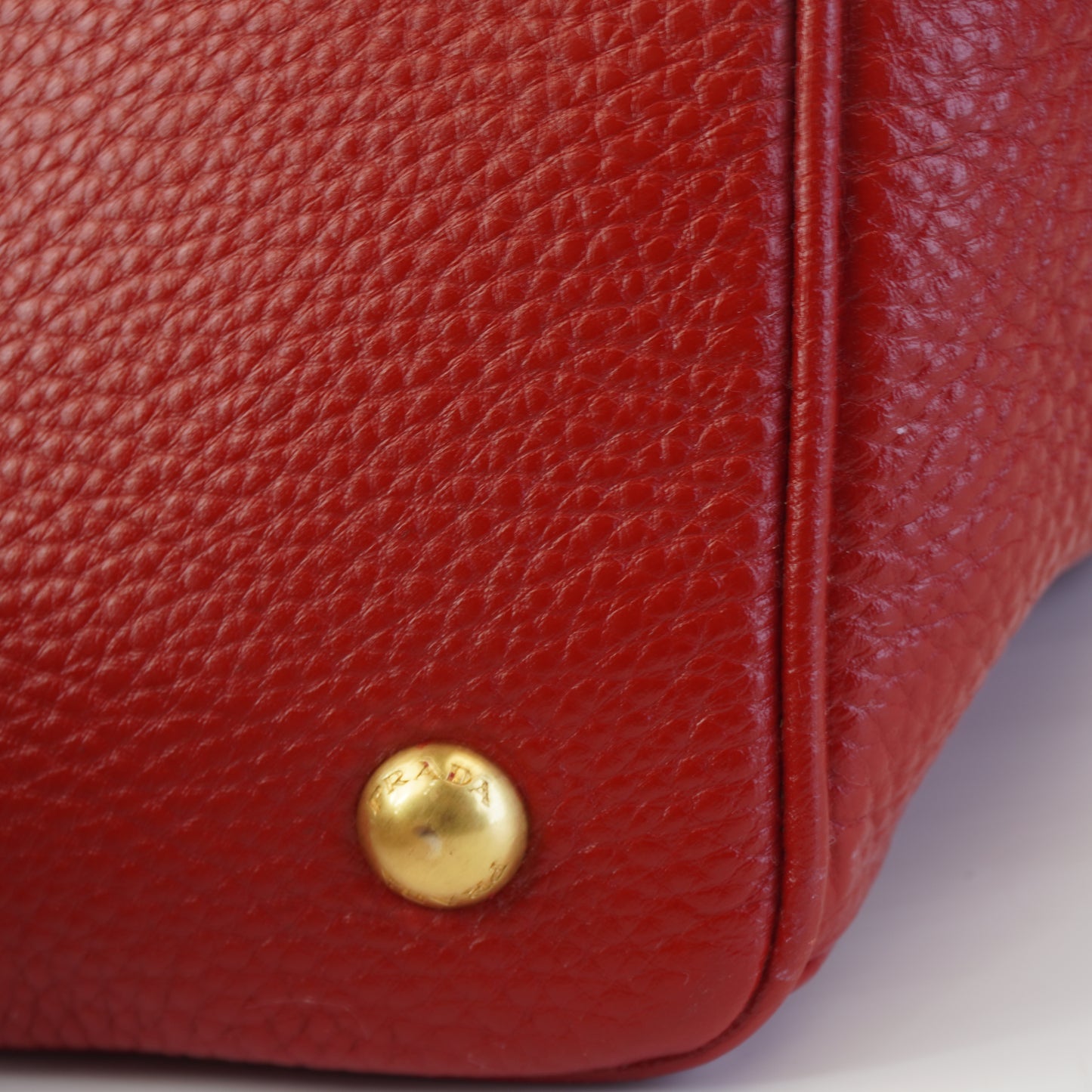 Prada Vitello Daino Red