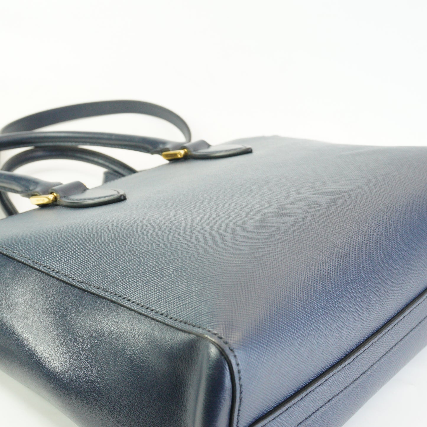Prada	Saffiano Leather Bag Dark Blue Medium GHW