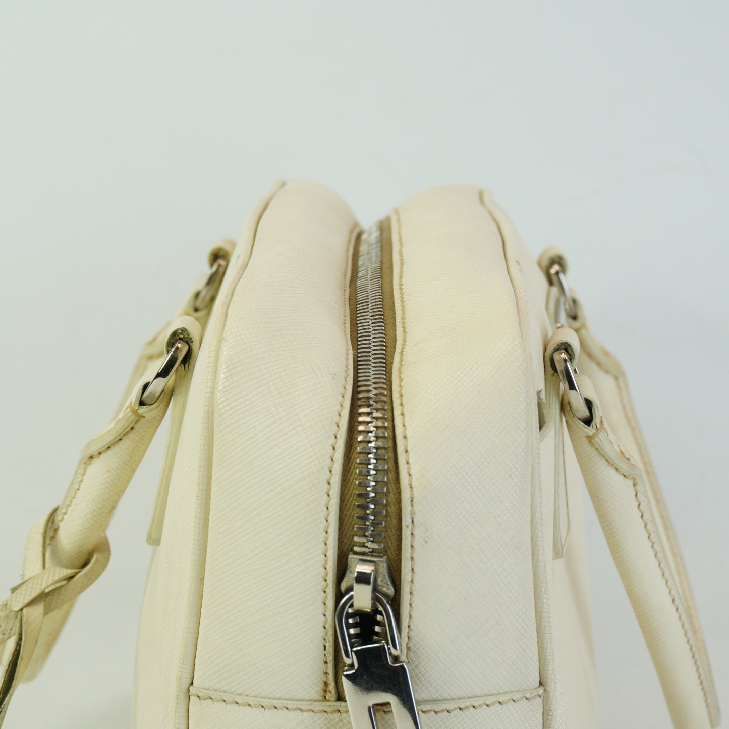 Prada	Saffiano Baulleto Top Handle White Small SHW
