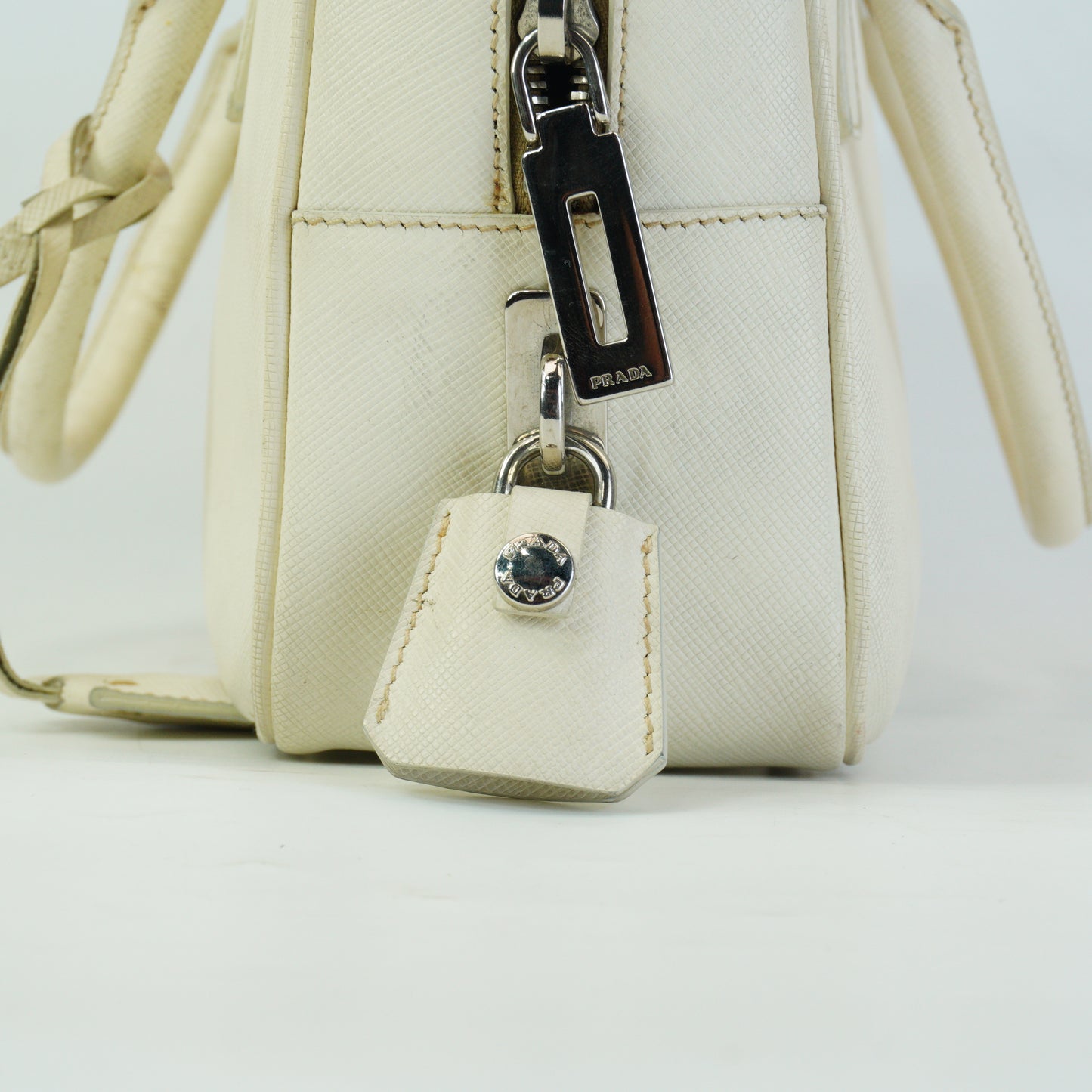 Prada	Saffiano Baulleto Top Handle White Small SHW