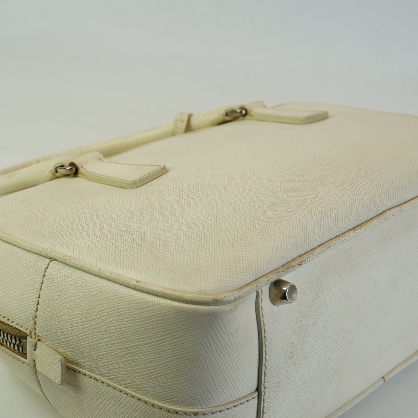 Prada	Saffiano Baulleto Top Handle White Small SHW