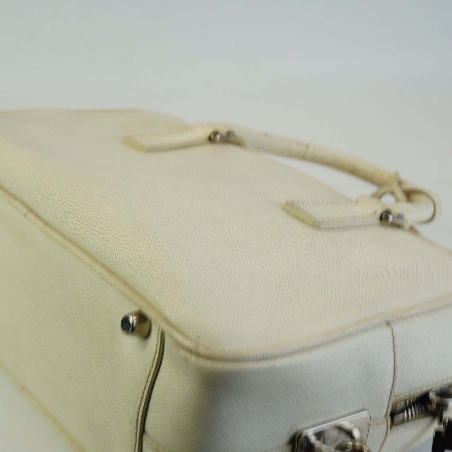 Prada	Saffiano Baulleto Top Handle White Small SHW