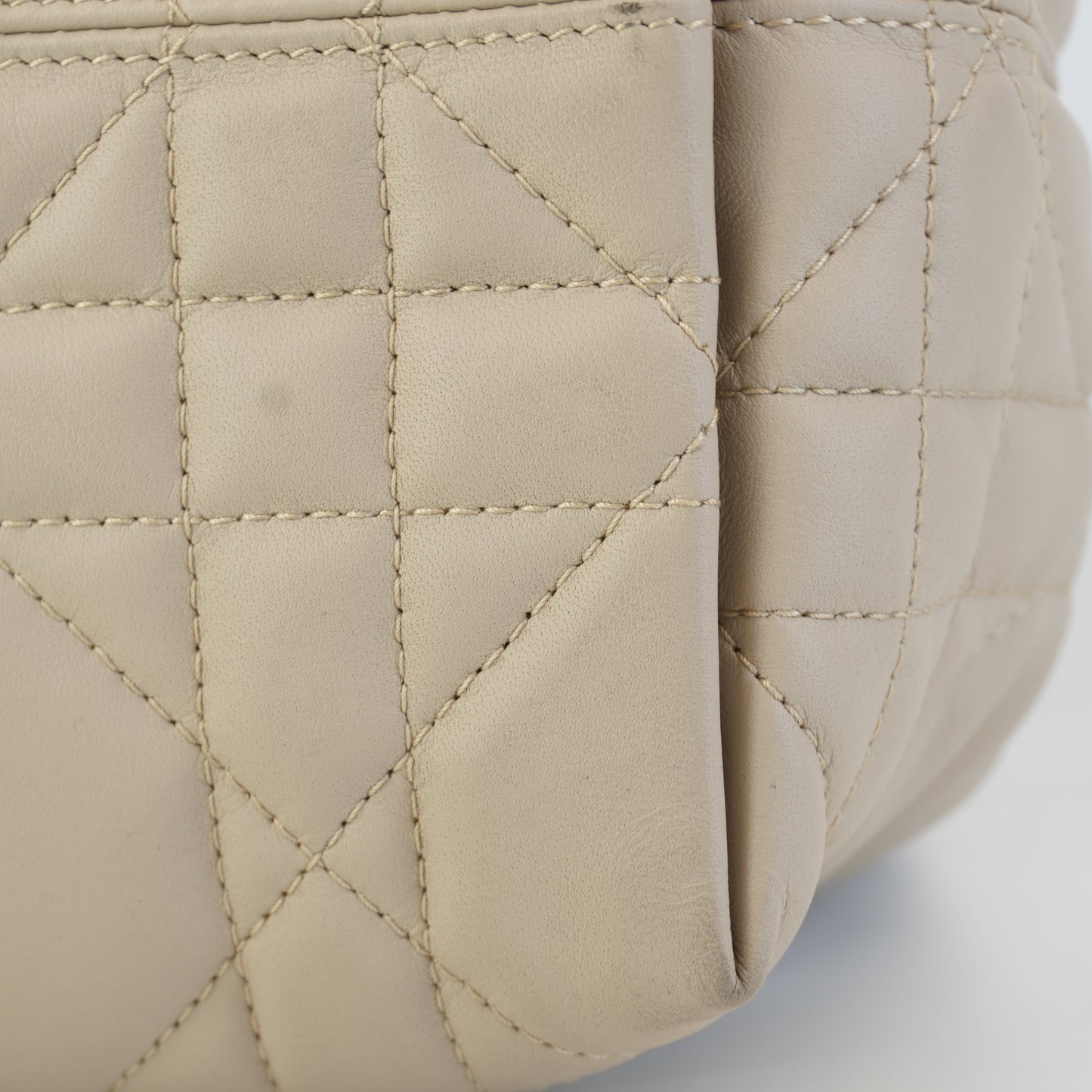 Dior	Toujour Bag Beige