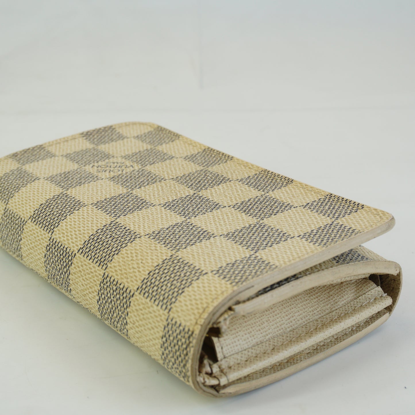 Louis Vuitton	Damier Azur  Canvas Wallet GHW